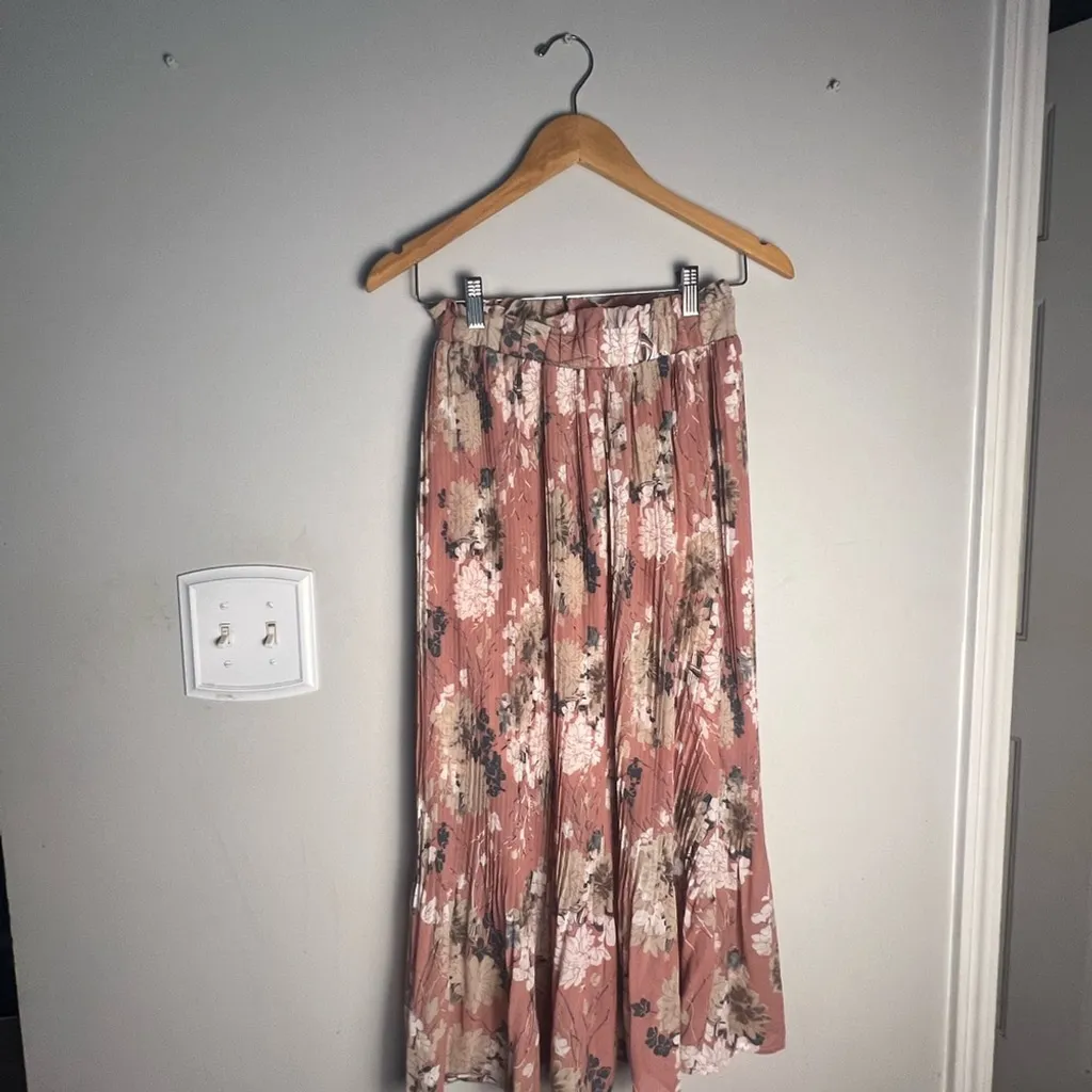 Simplee Pink and White A - Image 5