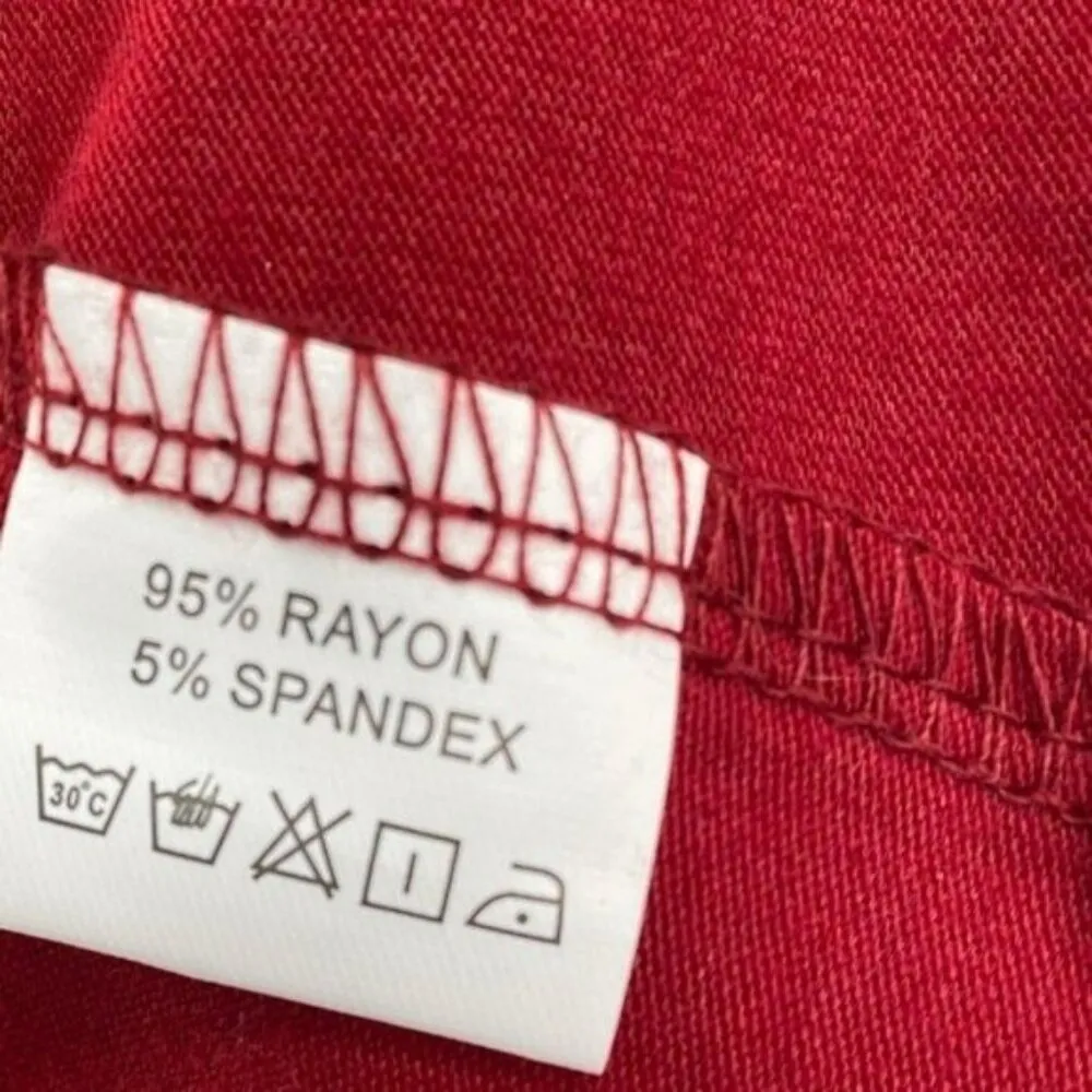 Vislily Women's Red Flowy Plus Size Top New - Image 7