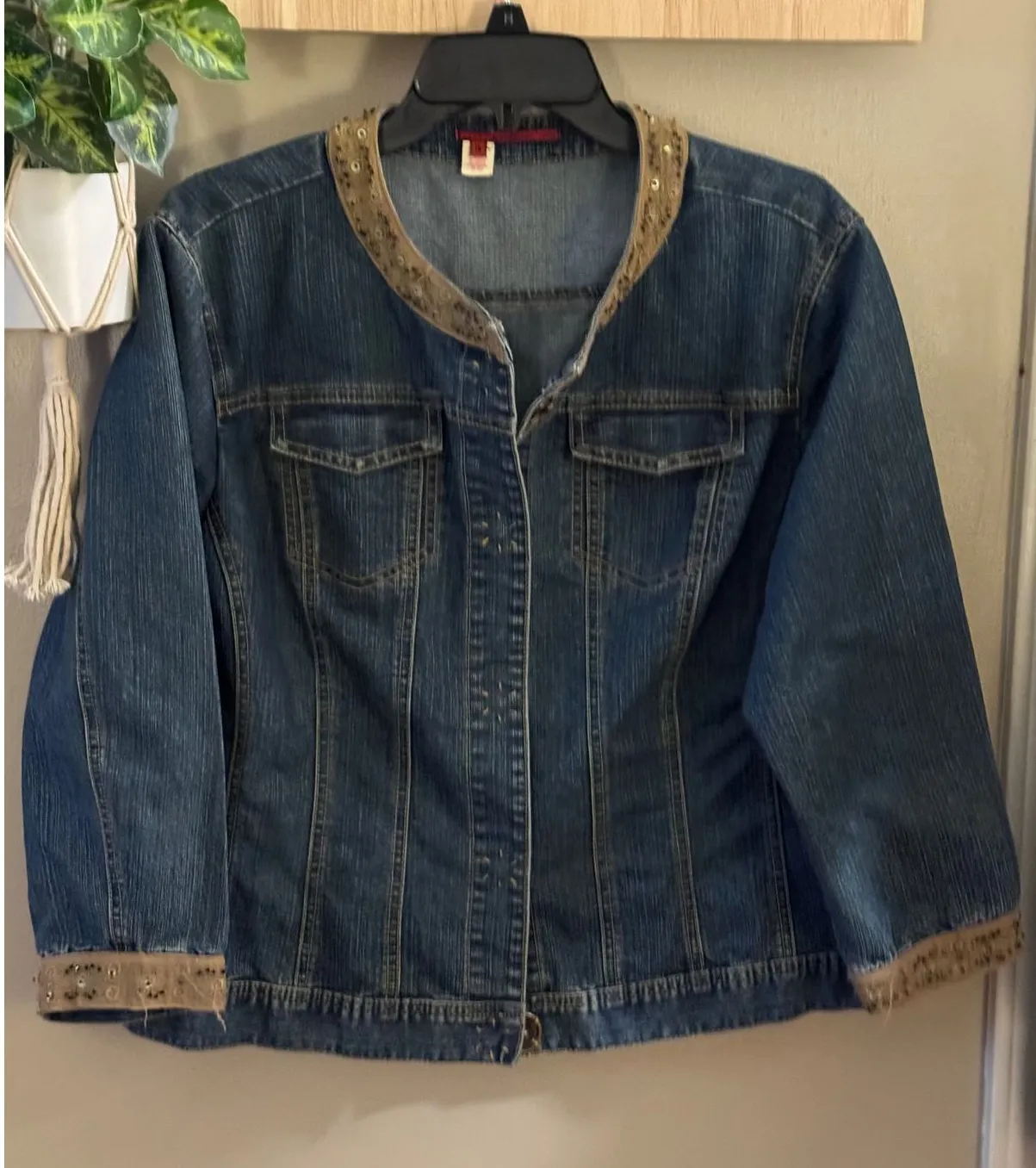 Tapemeasure Woman Denim Jacket Embellished Collar Cuffs Snap Front Plus Size 1X Blue - Image 1