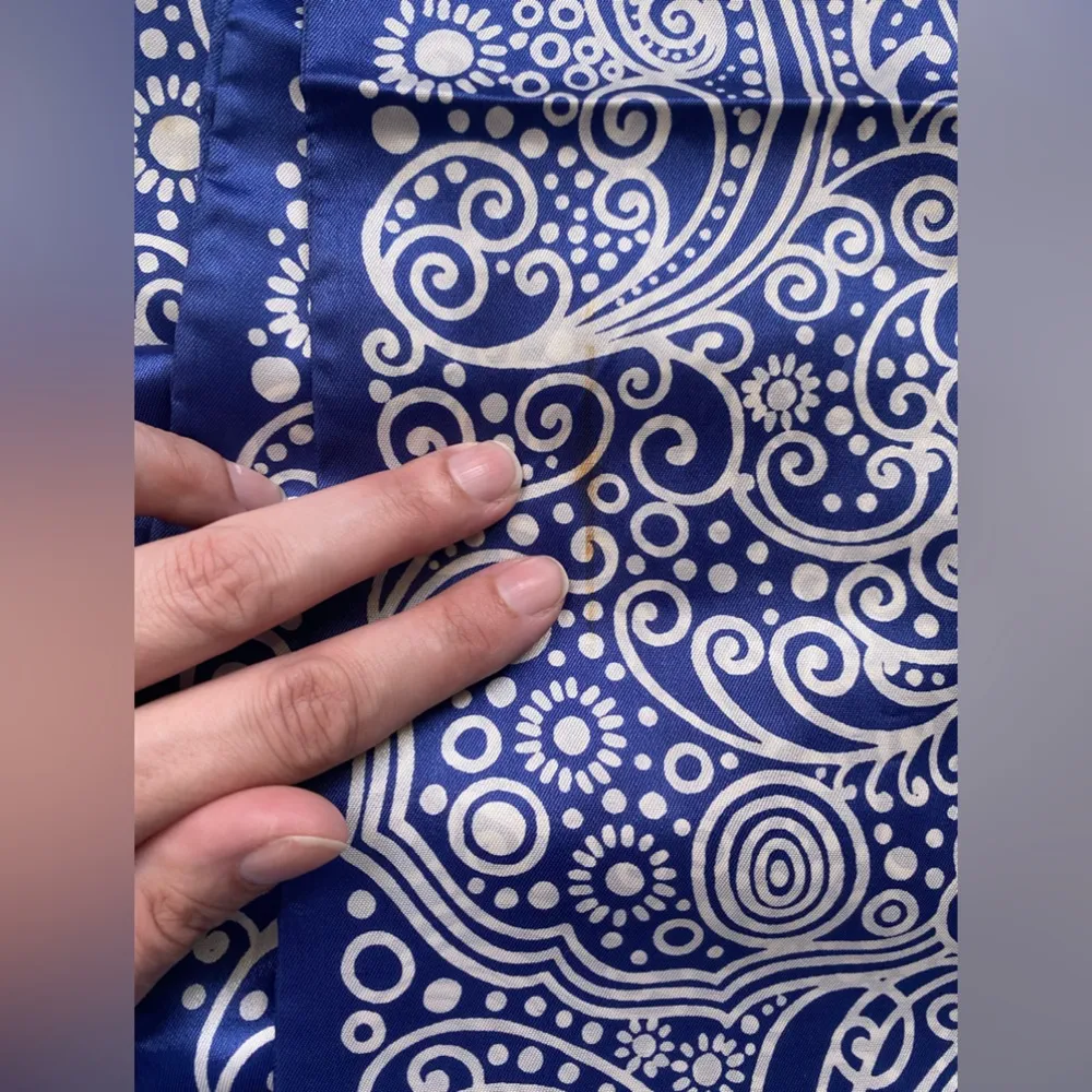 Vintage Prisu Italian blue white paisley long neck hair scarf Multiple - Image 4