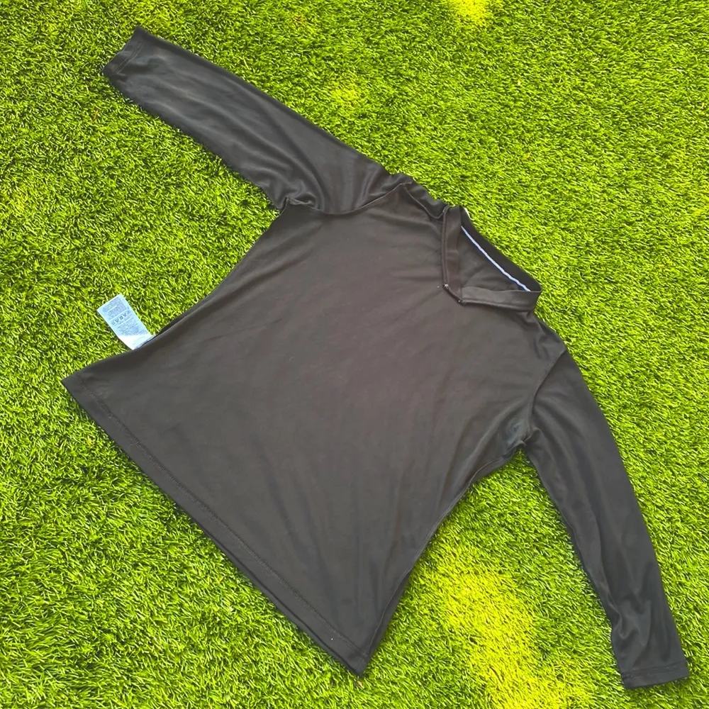 Adidas long sleeve t shirt - Image 9
