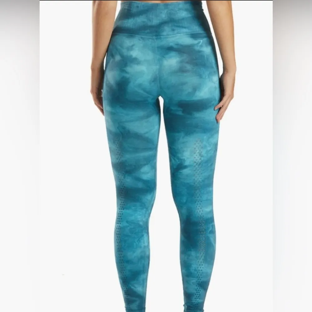 NWT Free People Good Karma Tie Dyed Leggings Blue Peacock Size M/L - Image 6
