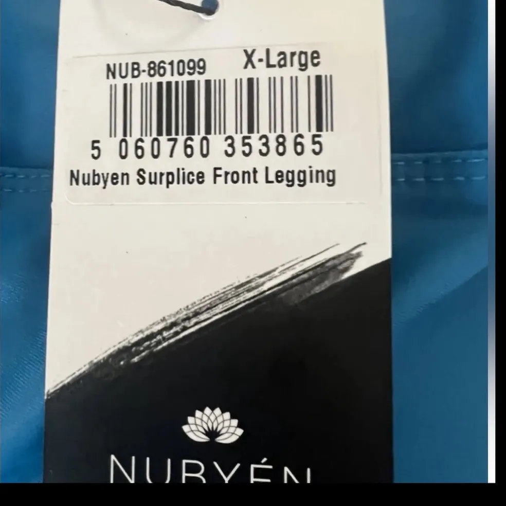 Revolve Nubyen Surplice front leggings NWT ( L/XL) - Image 5