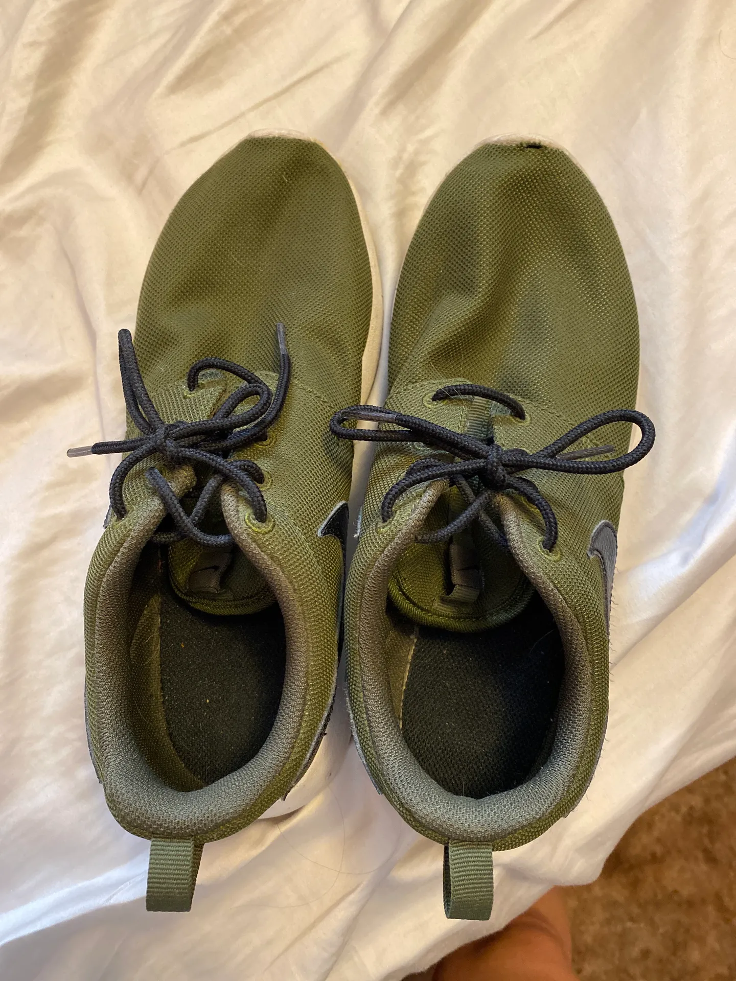 Running Shoes - Image 2