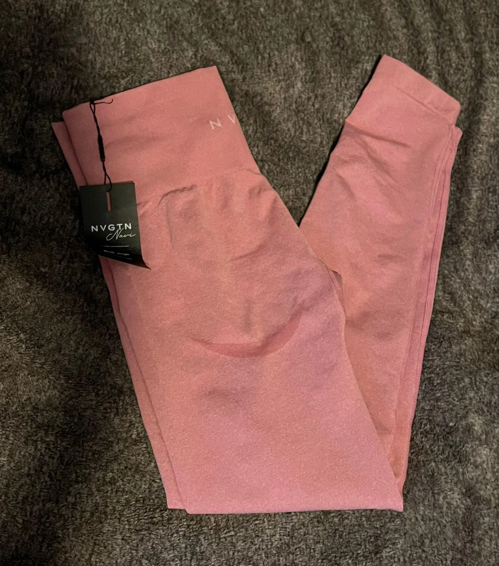 NVGTN Crimson Contour Seamless Leggings - Image 2