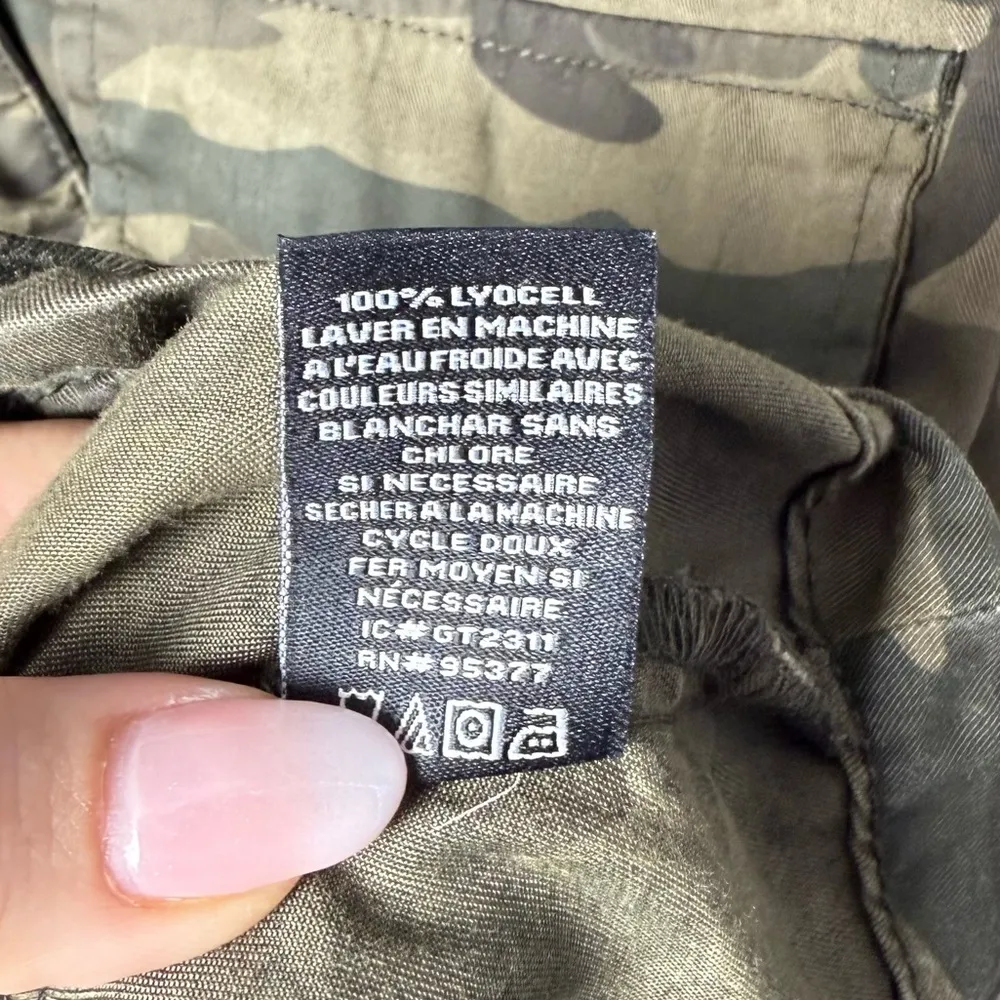 Torrid Women’s Low-Impact Wireless Longline Dots Sports Bra Green 3 3X 22 24 - Image 8