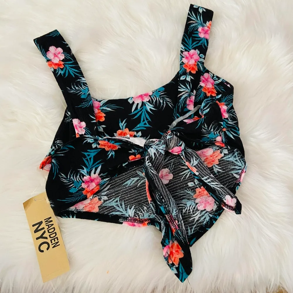 Steve Madden Bandana Style Crop Top - Image 3