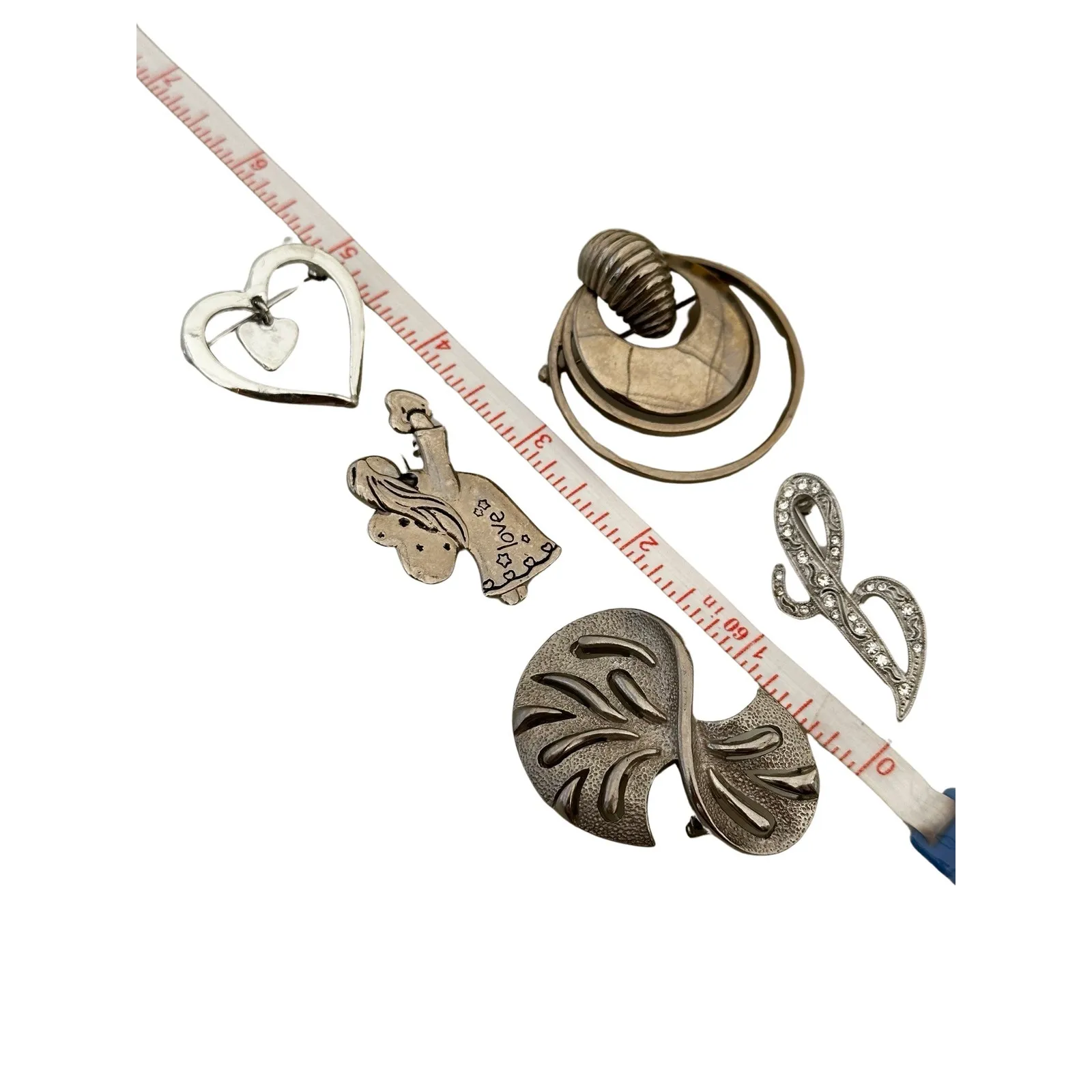 Vintage Lot of Five Silver Brooches Geometric Abstract Angel Heart - Image 12