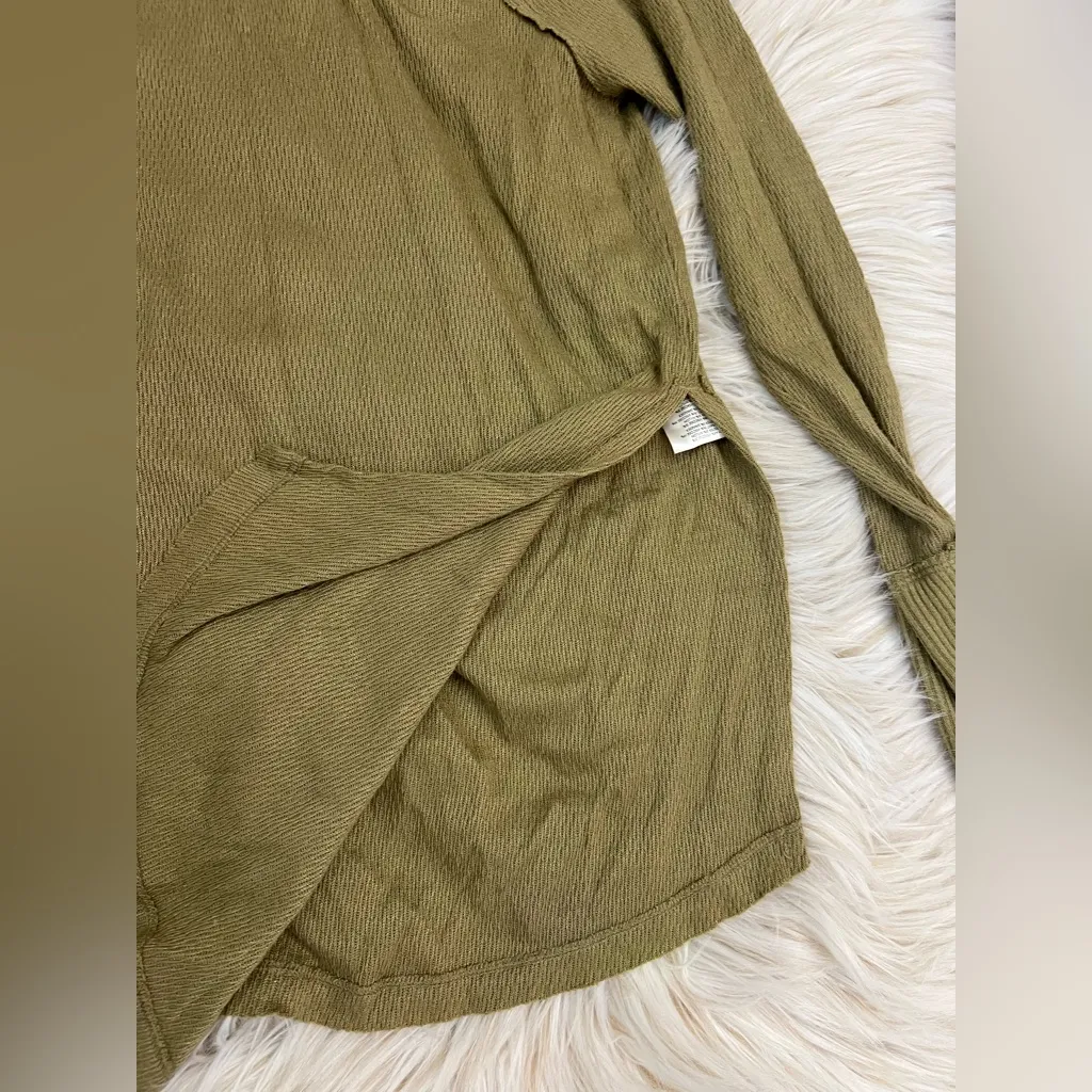 We The Free XS Olive Green Waffle Knit Long Sleeve Top Thumbholes - Image 4
