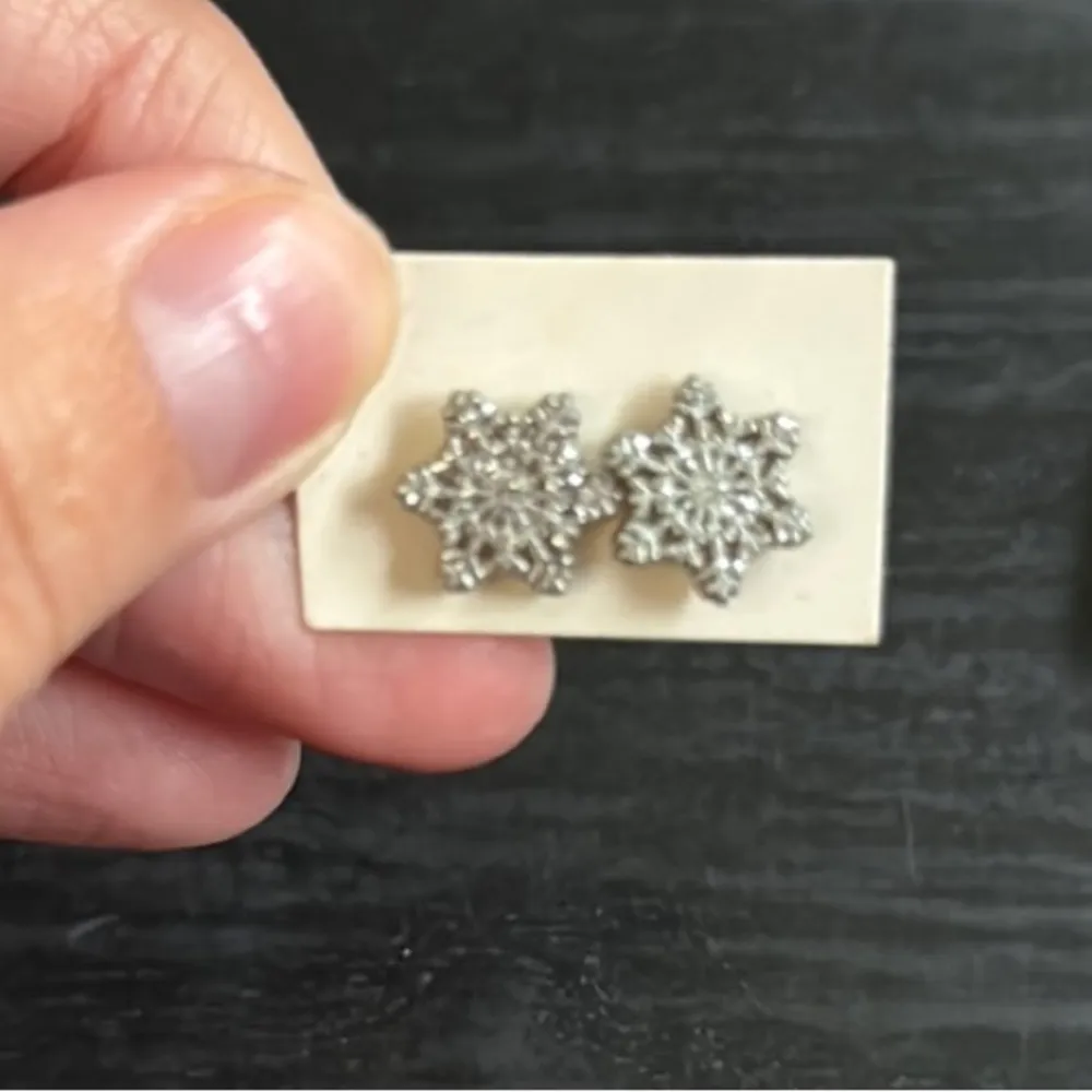 Silver and Gold Tone Reindeer and Snowflake Stud Earrings - Image 3