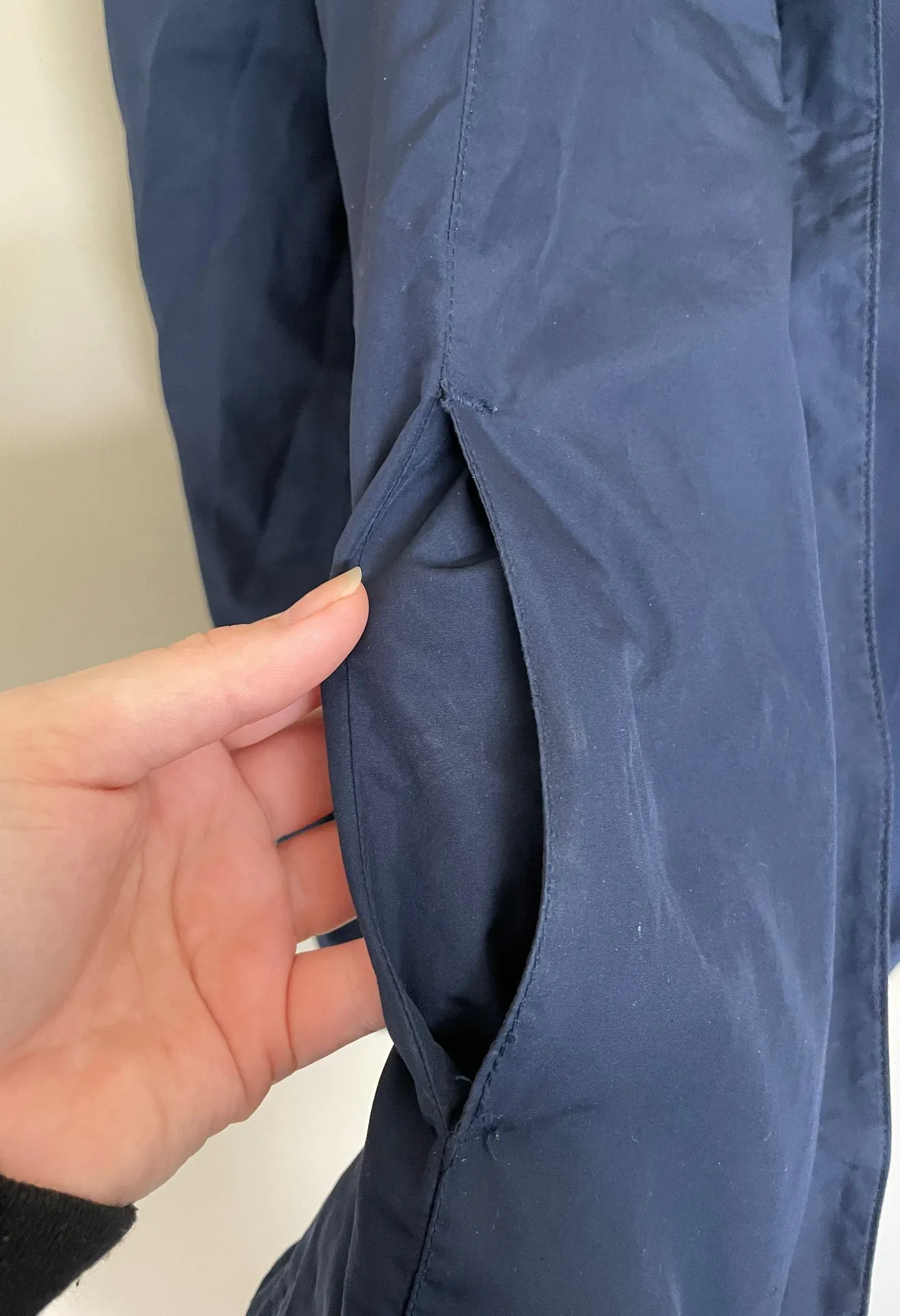 Golf Windbreaker Jacket - Image 4