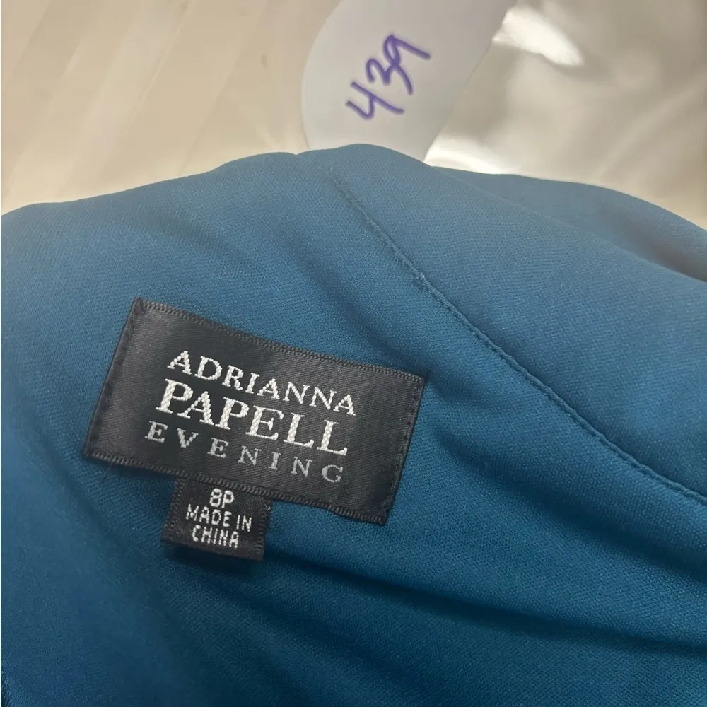 Adrianna Papell Evening Blue Brooch Draped Sleeveless Dress Size 8P Mother Bride - Image 4