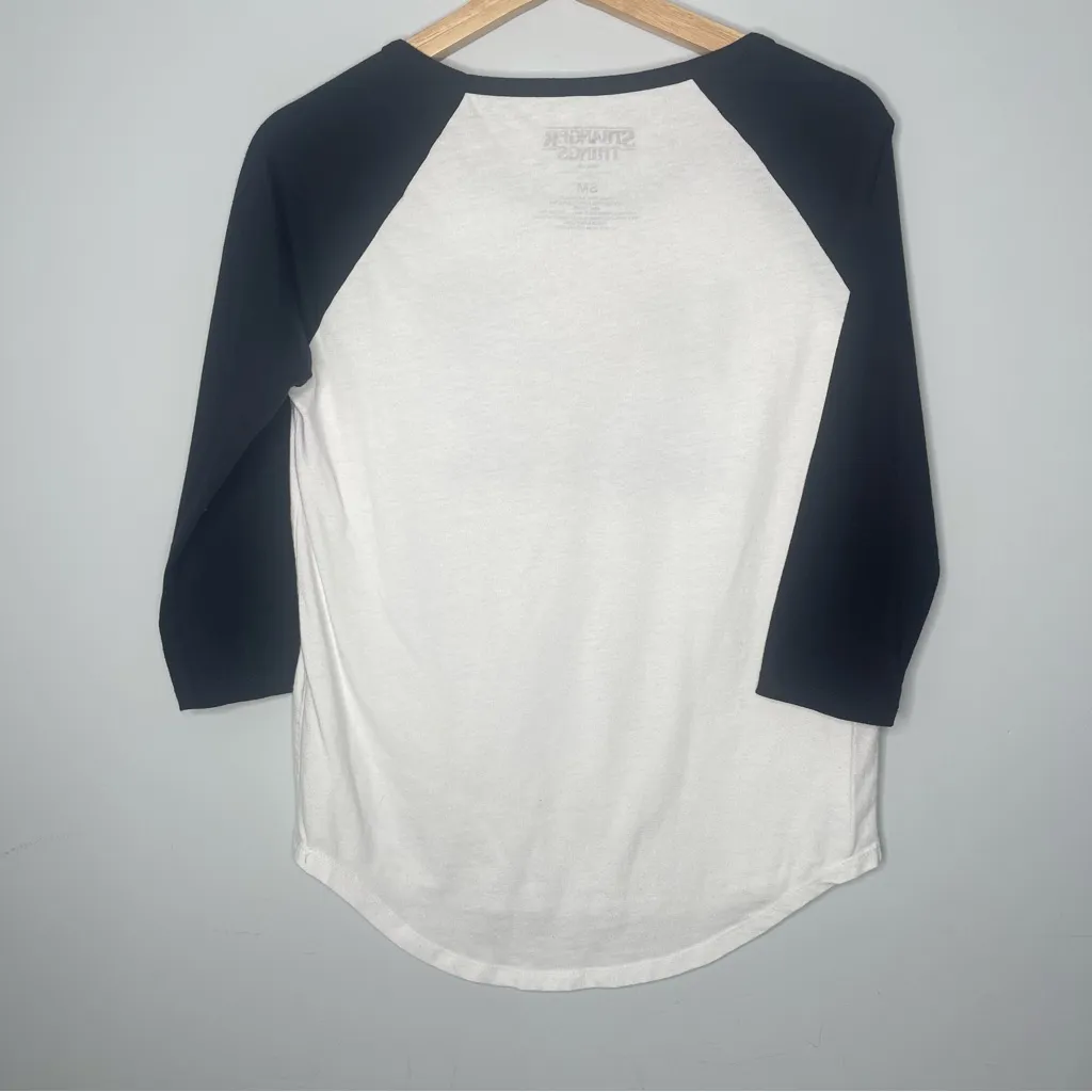 Netflix Stranger Things 'Friends Don't Lie' 3/4 Tee (Small)‎ - Image 3