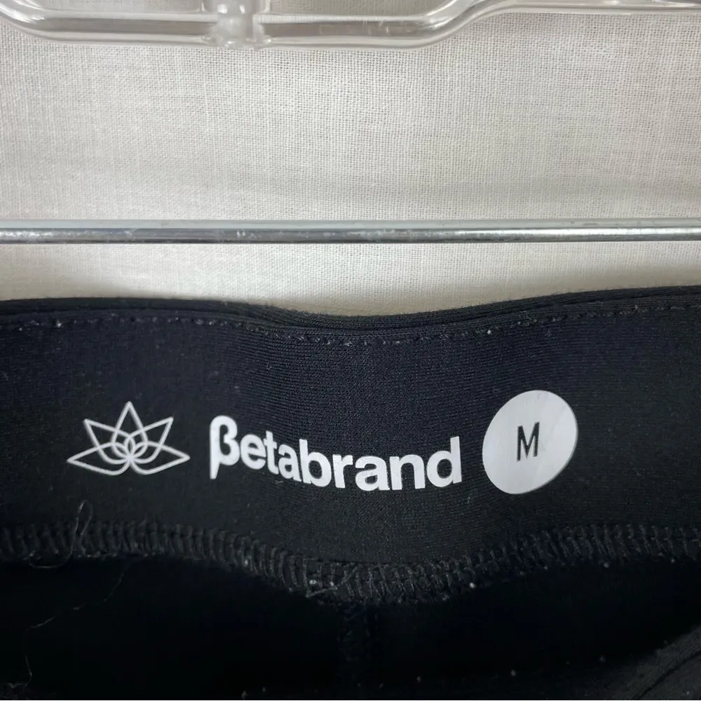 Betabrand Women's Skinny Leg SoHo Joggers Black - Image 5