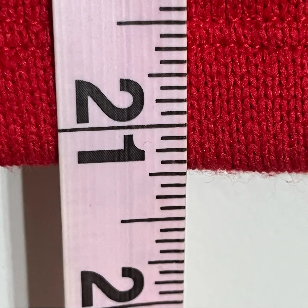 PINK‎ Victoria’s Secret Crop Knit Hoodie Red  Sweater Pullover Top Size Medium - Image 8