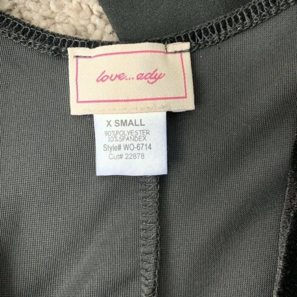 Love...Ady Deep V-Neck Velvet Bodycon Dress - Image 5