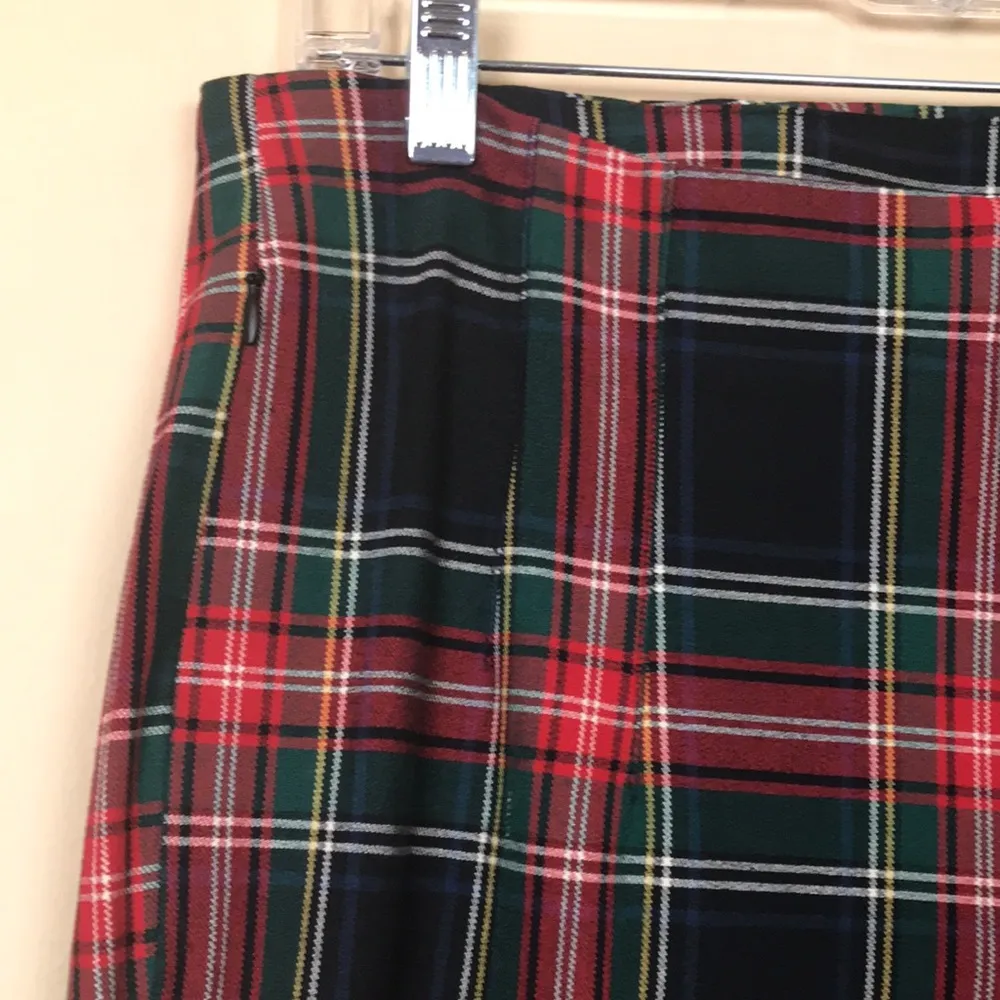 Old Navy Women’s Extra High-Rise Polished Pixie Skinny Plaid Pants - Image 4