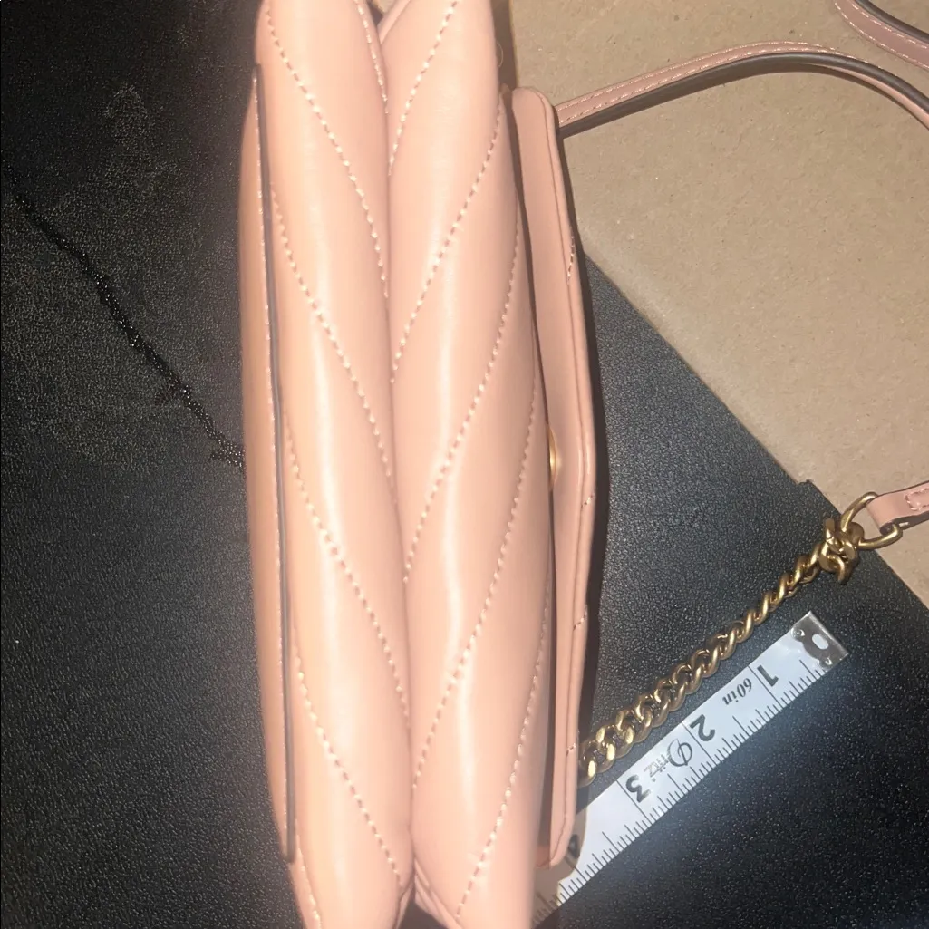 Tory Burch  Blush Quilted Crossbody Bag - Image 4