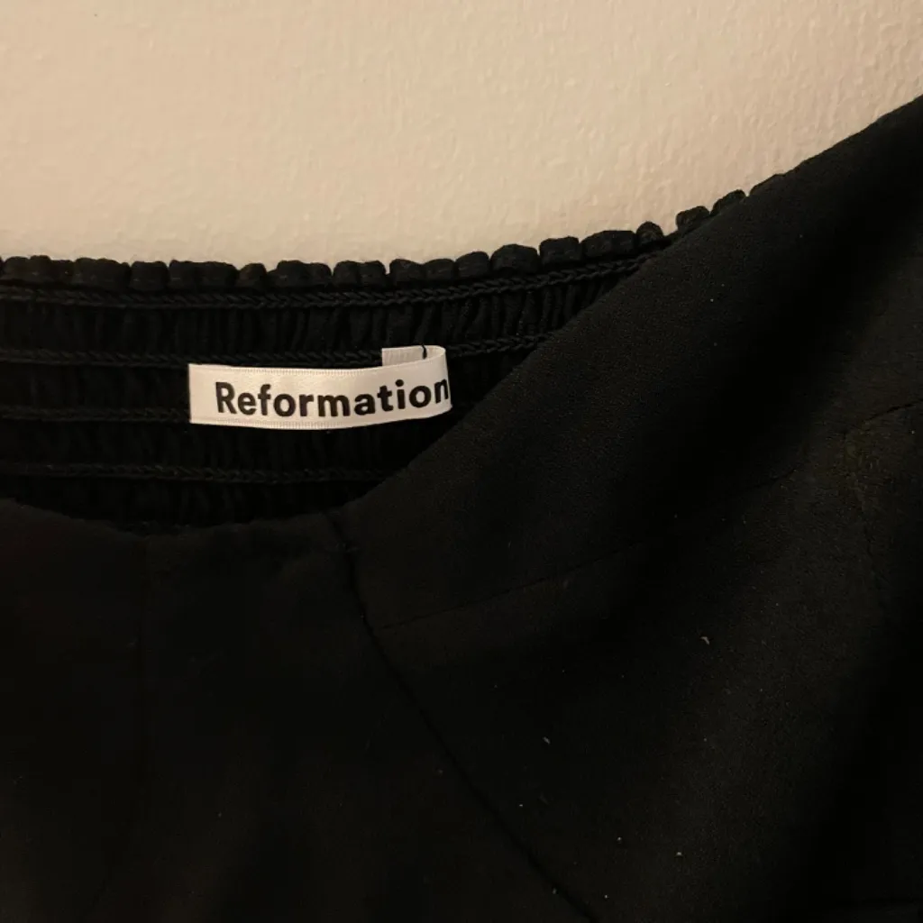 Reformation Black Long Sleeve Reign Blouse - Image 3