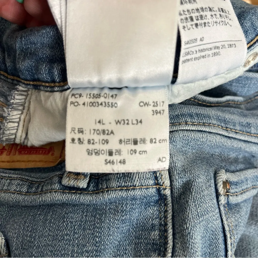 Levi's 505 Straight Leg Women's size 14 Regular Wash Blue Denim Jeans W34 L42 - Image 7