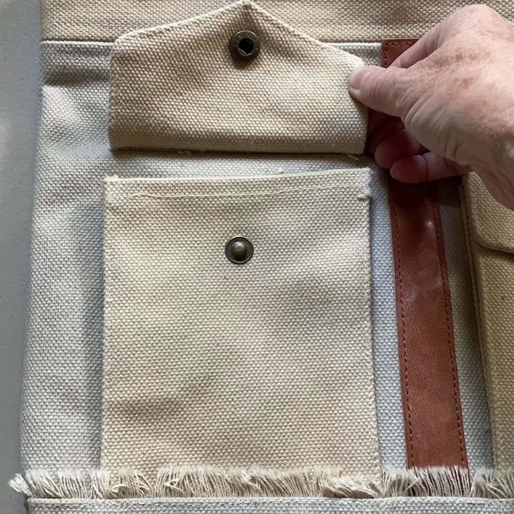 CTW Backroads Collection Rustic Pocket Tote Bag New Tan - Image 4