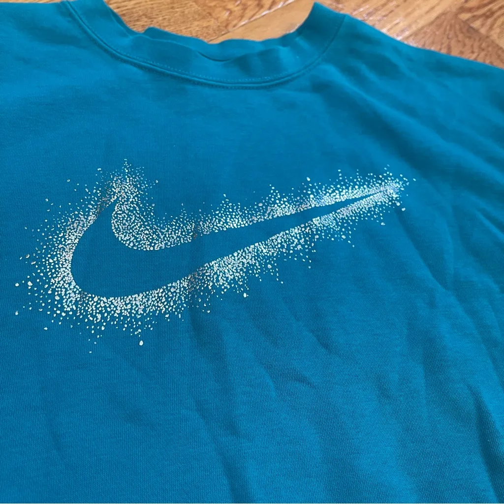 Nike Women’s Oversized Crewneck Sweatshirt XXL Blue Glitter Swoosh Fleece - Image 5