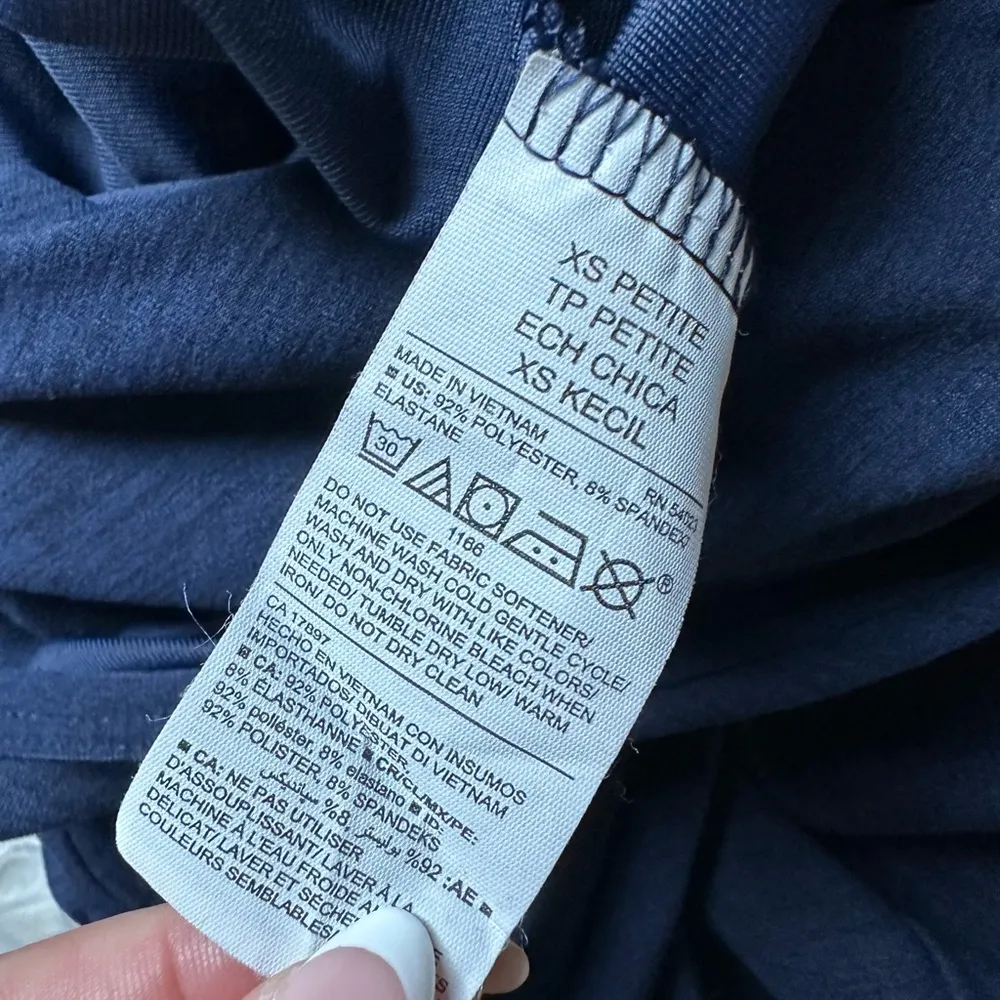 Old Navy Go Dry active romper - Image 5