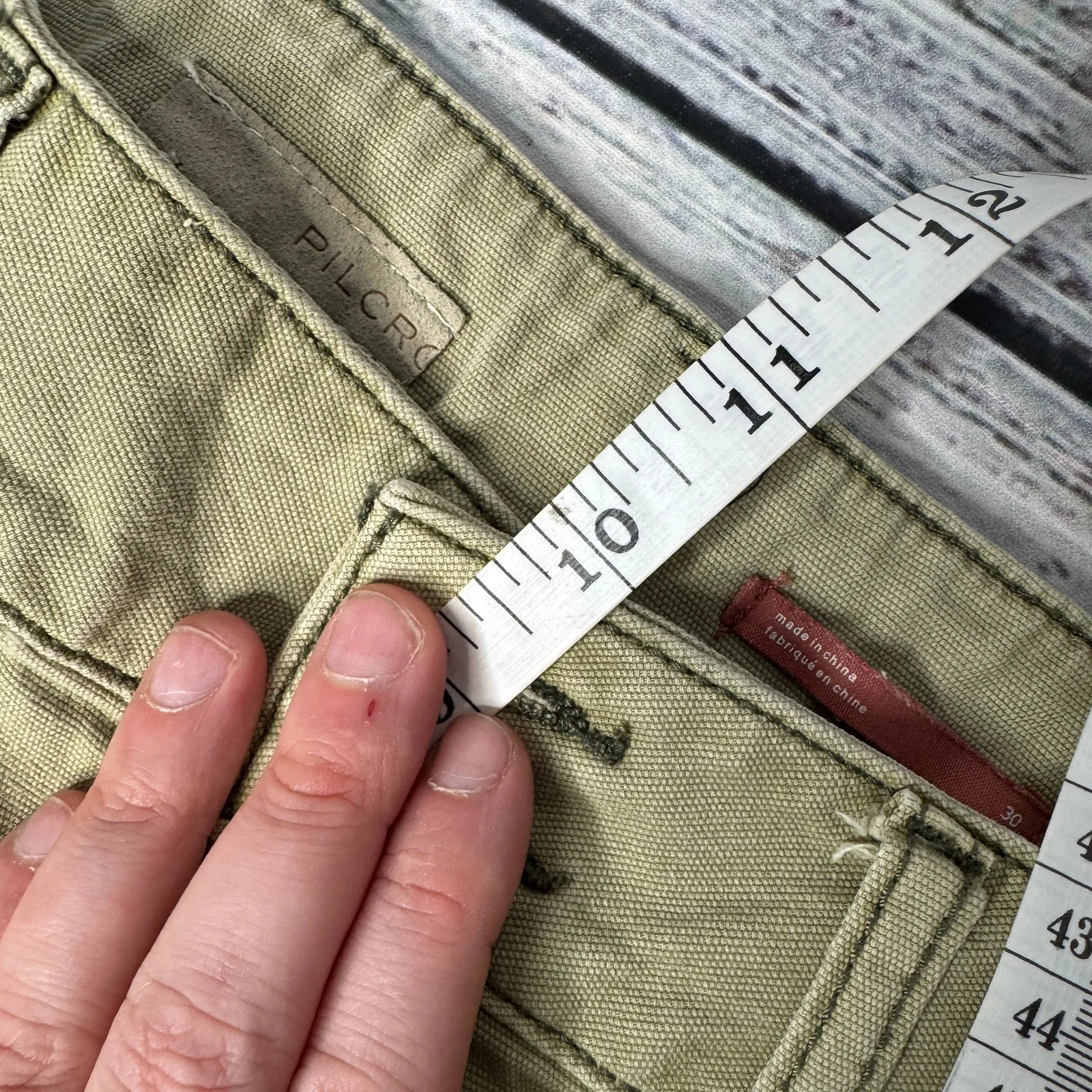 Pilcro The Wanderer Barrel Leg Pants Anthropologie Sage Green 30 Size 10 - Image 4