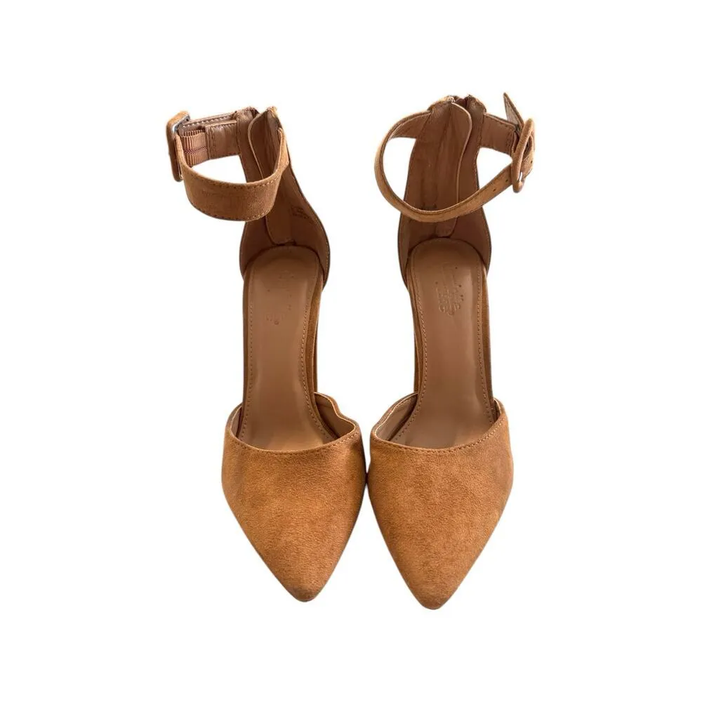 Charlotte Russe Women’s Heels Sz 6 Tan Suede Ankle Strap Pointed Toe Block Heel - Image 2