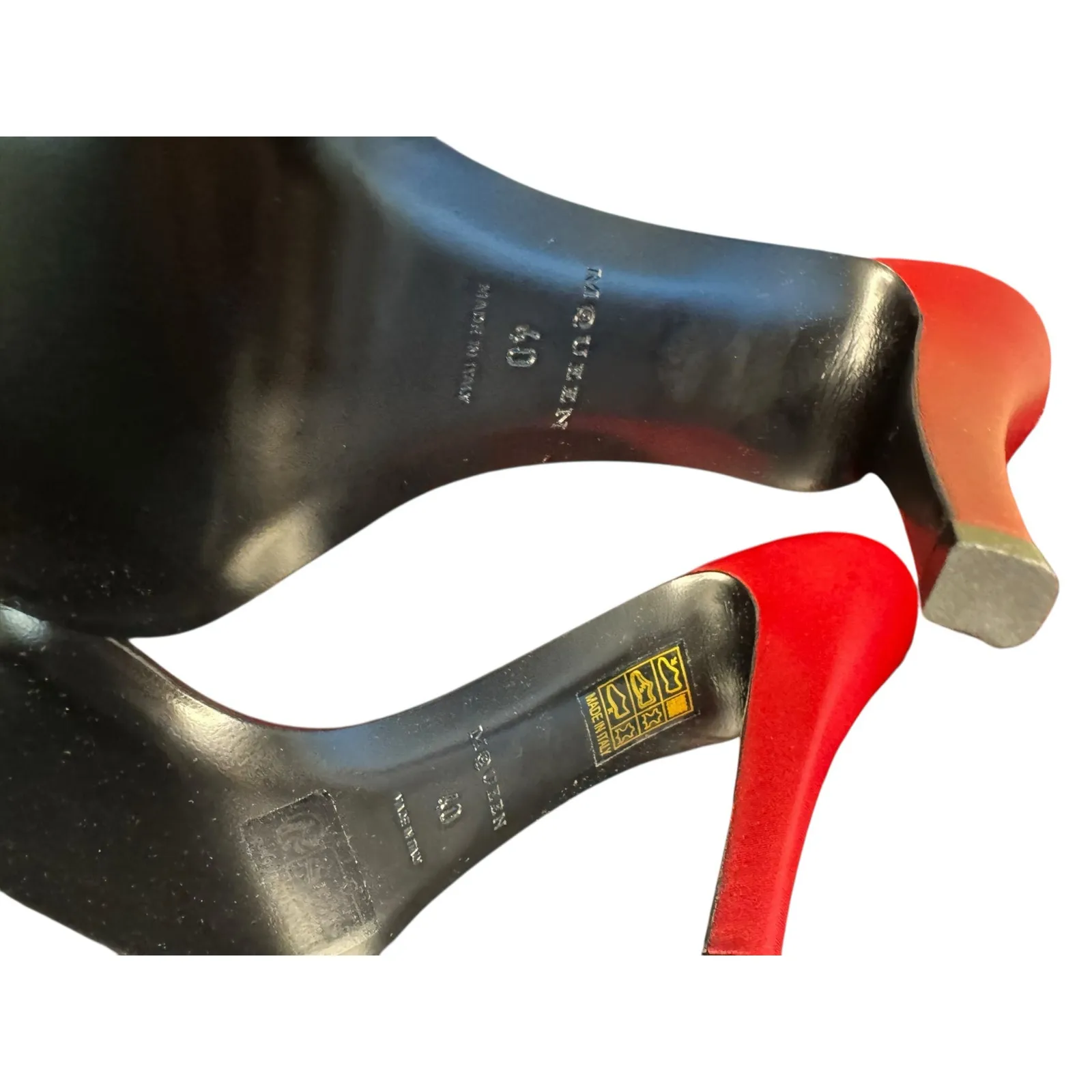 Alexander McQueen NIB Drape Lace Pointed Toe Pump in Crimson Size 40 - Image 7