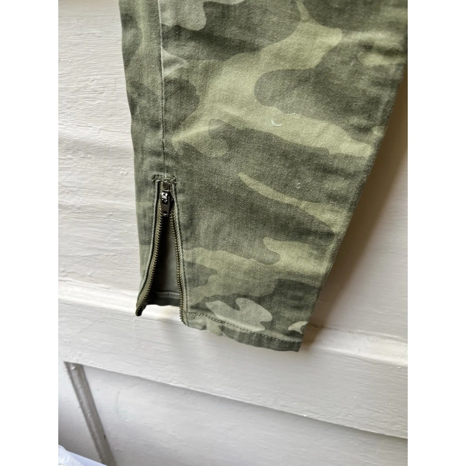 Banana Republic Heritage Skinny Jeans 25 Ankle Zip Stretch camo urban hiphop - Image 13