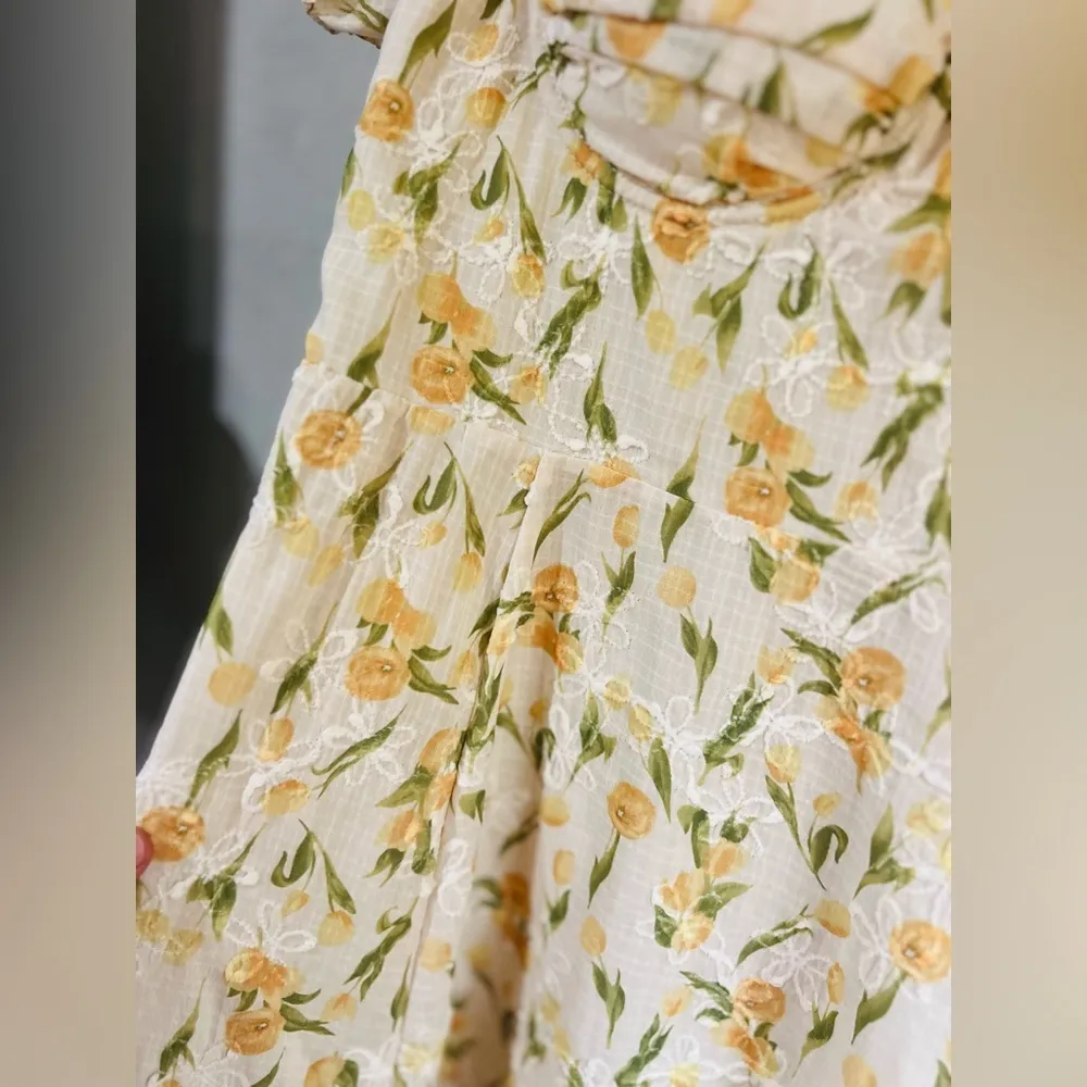 Windsor Floral print  brand size large NEW - Image 3