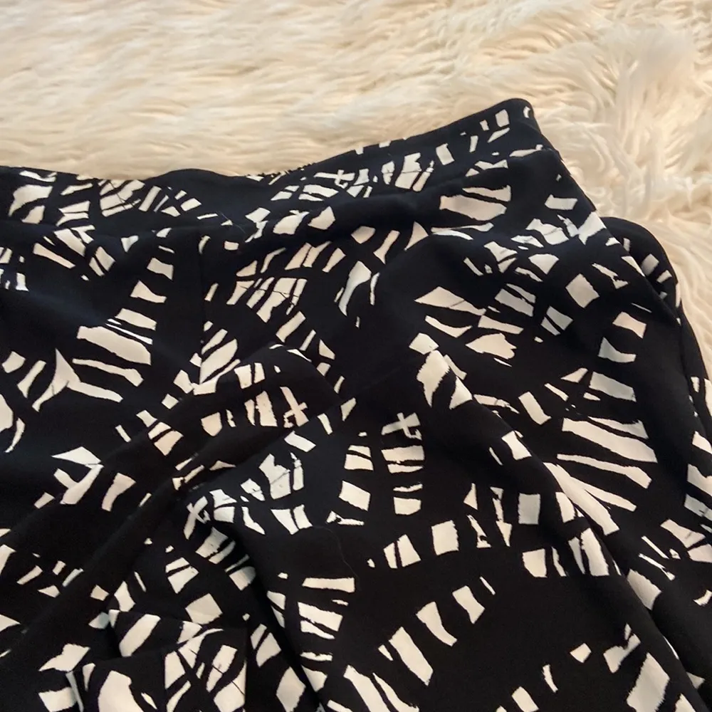 Nine West Crop Wide Leg Pants size XL inseam 23” waist 34” elastic - Image 12