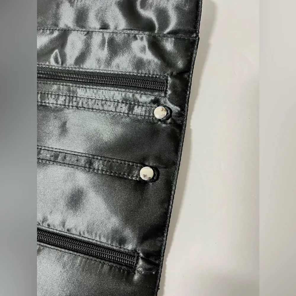 White House/Black Market Leopard Print Travel Jewelry Pouch - Image 5