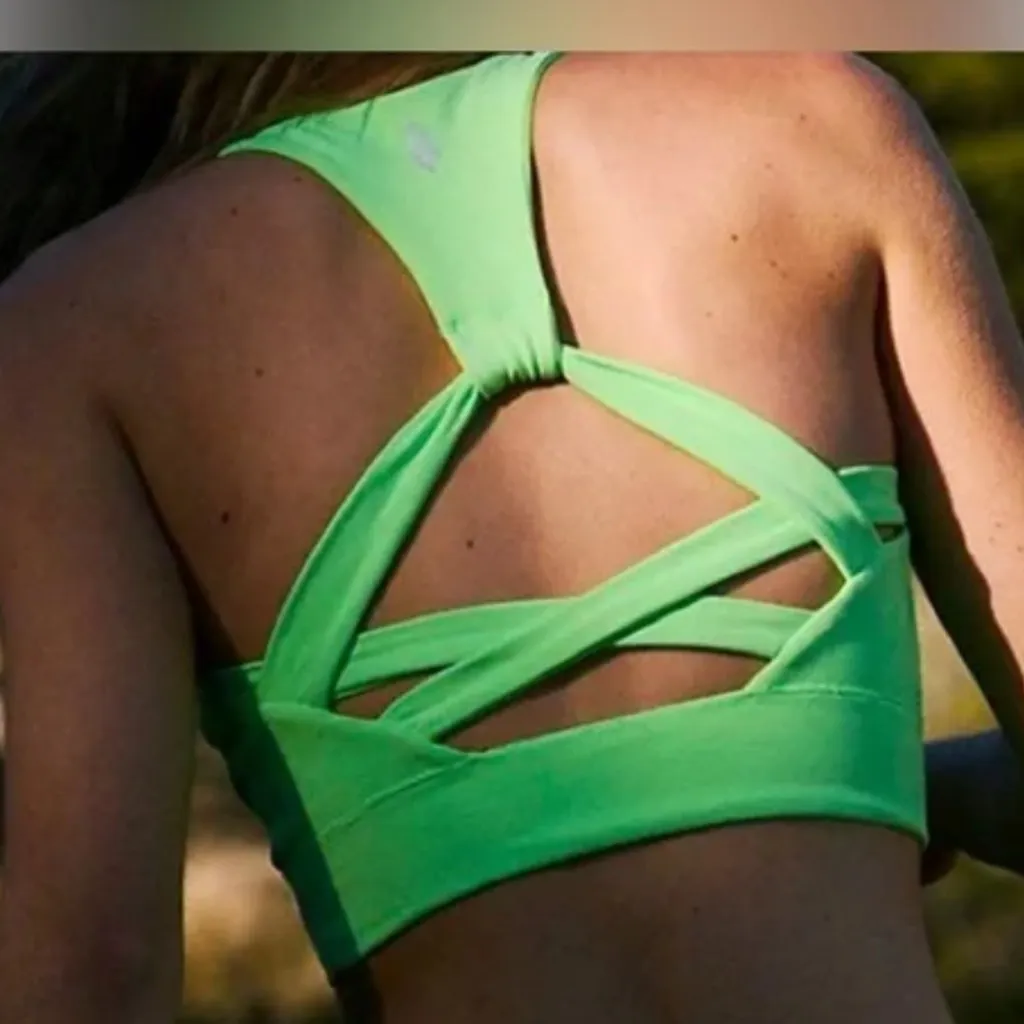 FP Movement Never Better Synergy Bra in Lime Glow Sz S EUC Green - Image 2