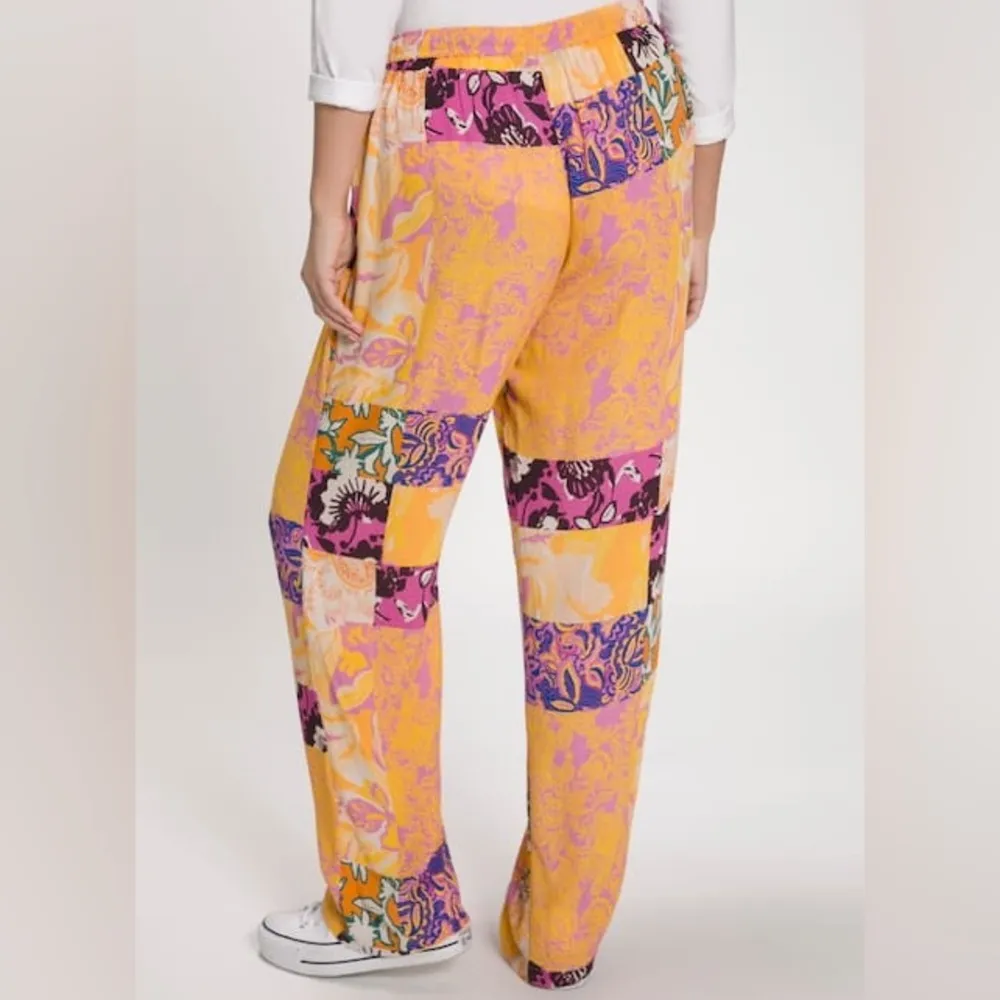 Ulla Popken Patchwork Print Elastic Waist Wide Leg Rose Fit Crepe Pants Yellow Size undefined - Image 11