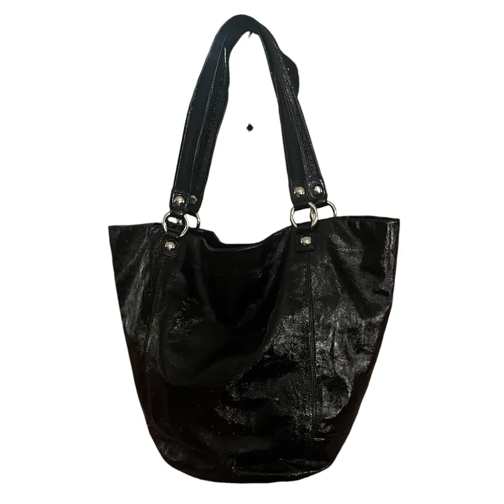 Coach Poppy Black textured patent leather Tote  Bucket Handbag. - Image 9