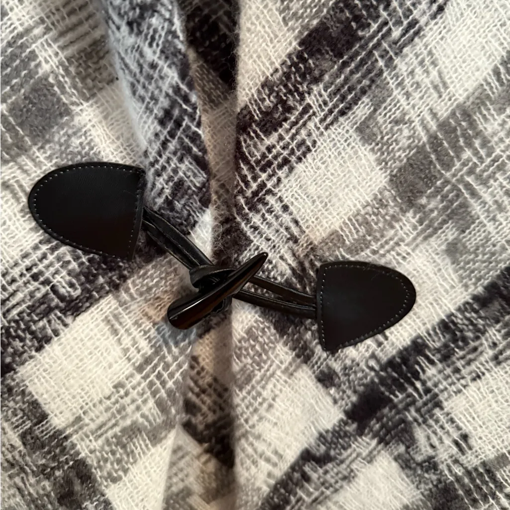 Plaid Women's Cape Coat Black Size undefined - Image 3