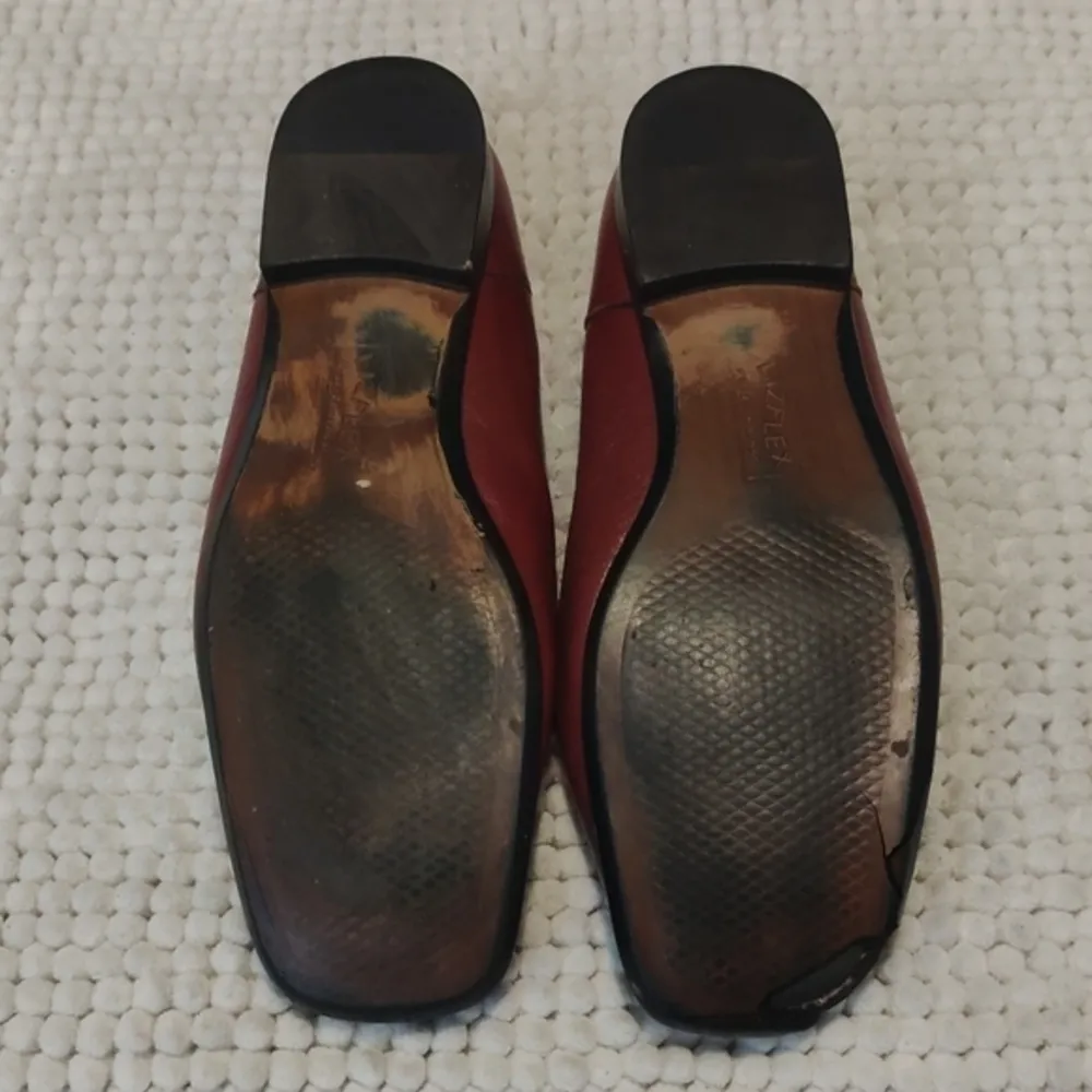 Women's Liz Claiborne Red Leather Loafers/Flats Size 8.5 USED #3061 - Image 5