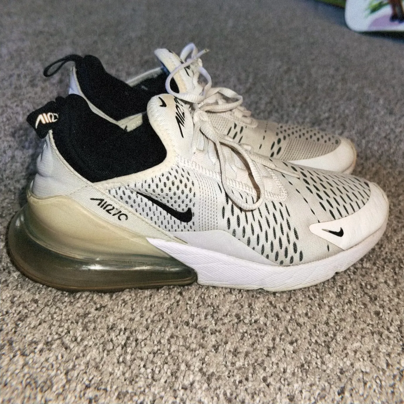 Nike Air Max 270 Shoes - Image 5