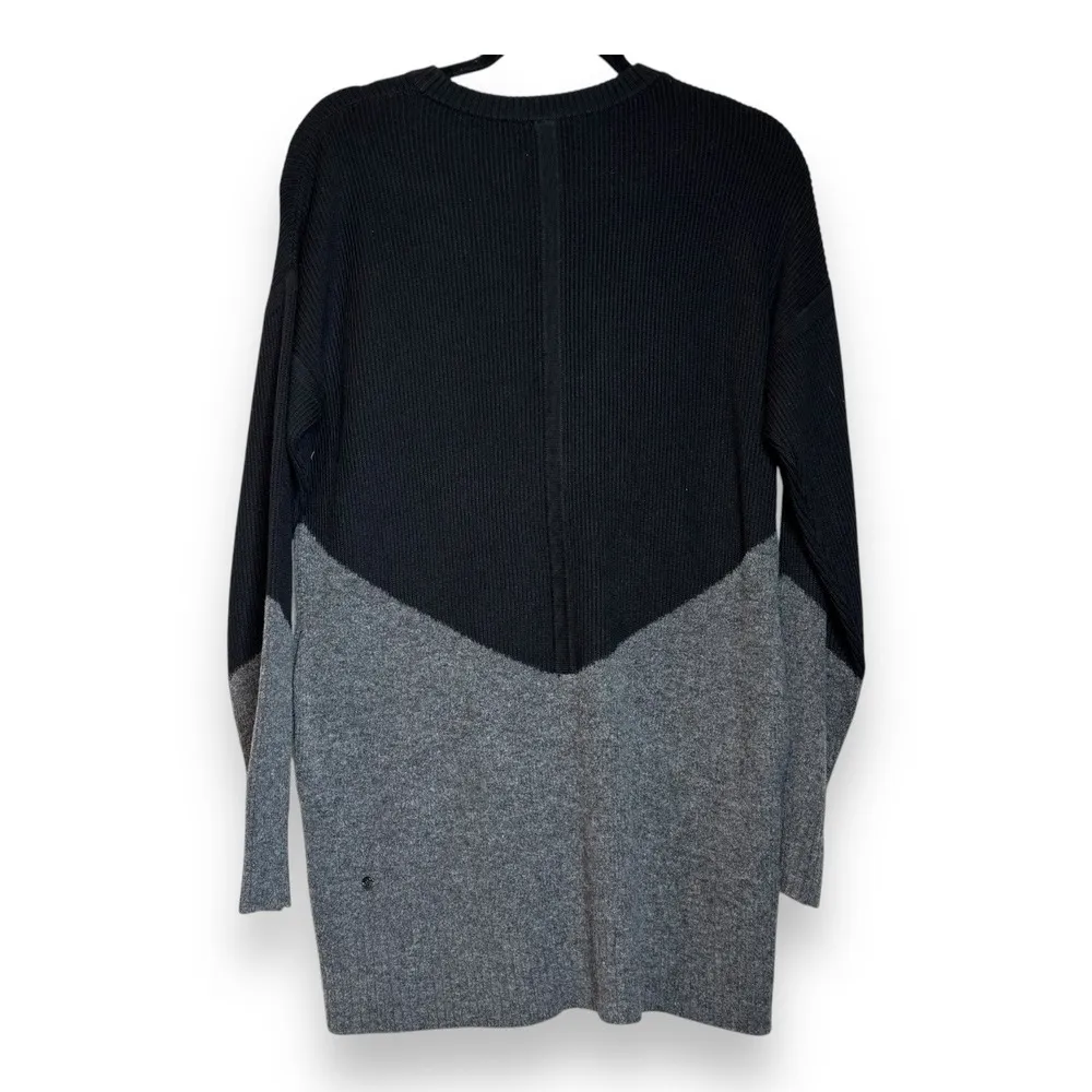 Lululemon  Black & Grey Knit Sweater Pullover Oversized Comfy Size Small‎ - Image 2