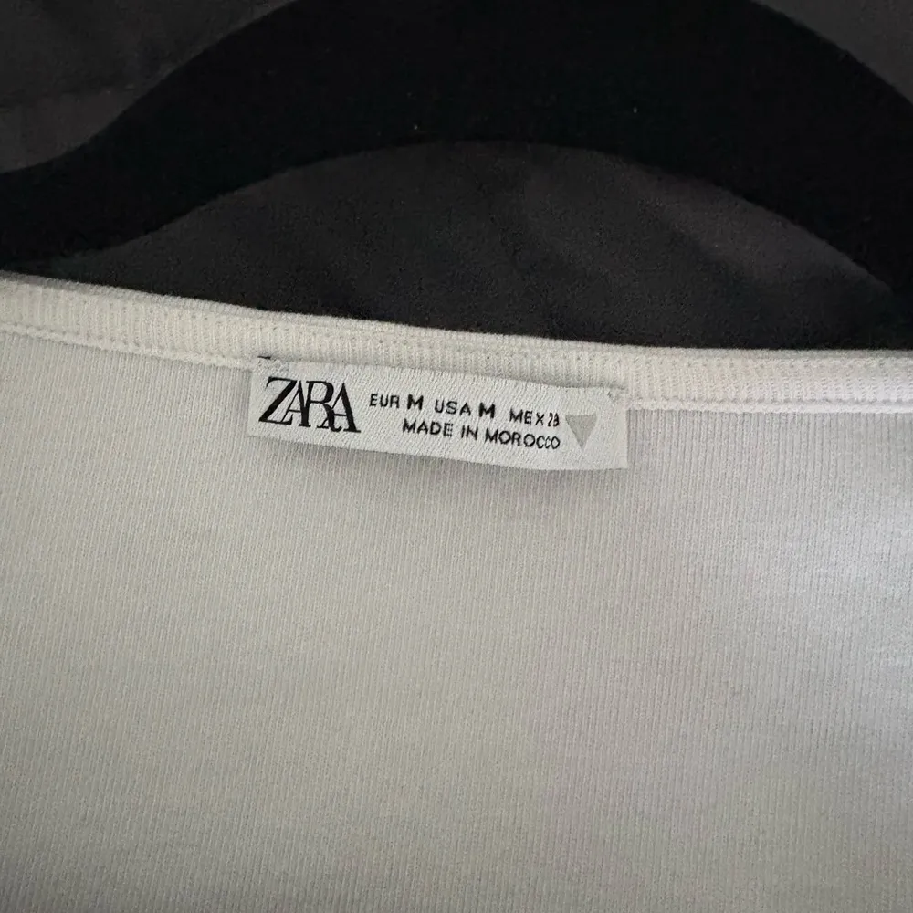 Zara White Short Sleeve Square Neck Crop Top - Image 2