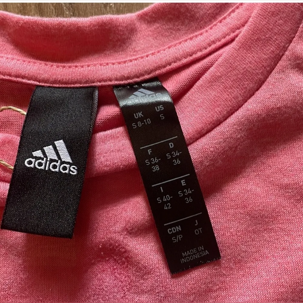 Adidas W BF Rolled Tee - Image 3