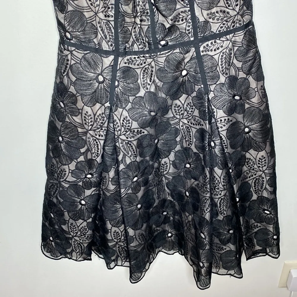 Jill Jill Stuart black floral lace overlay cocktail dress size 10 - Image 4