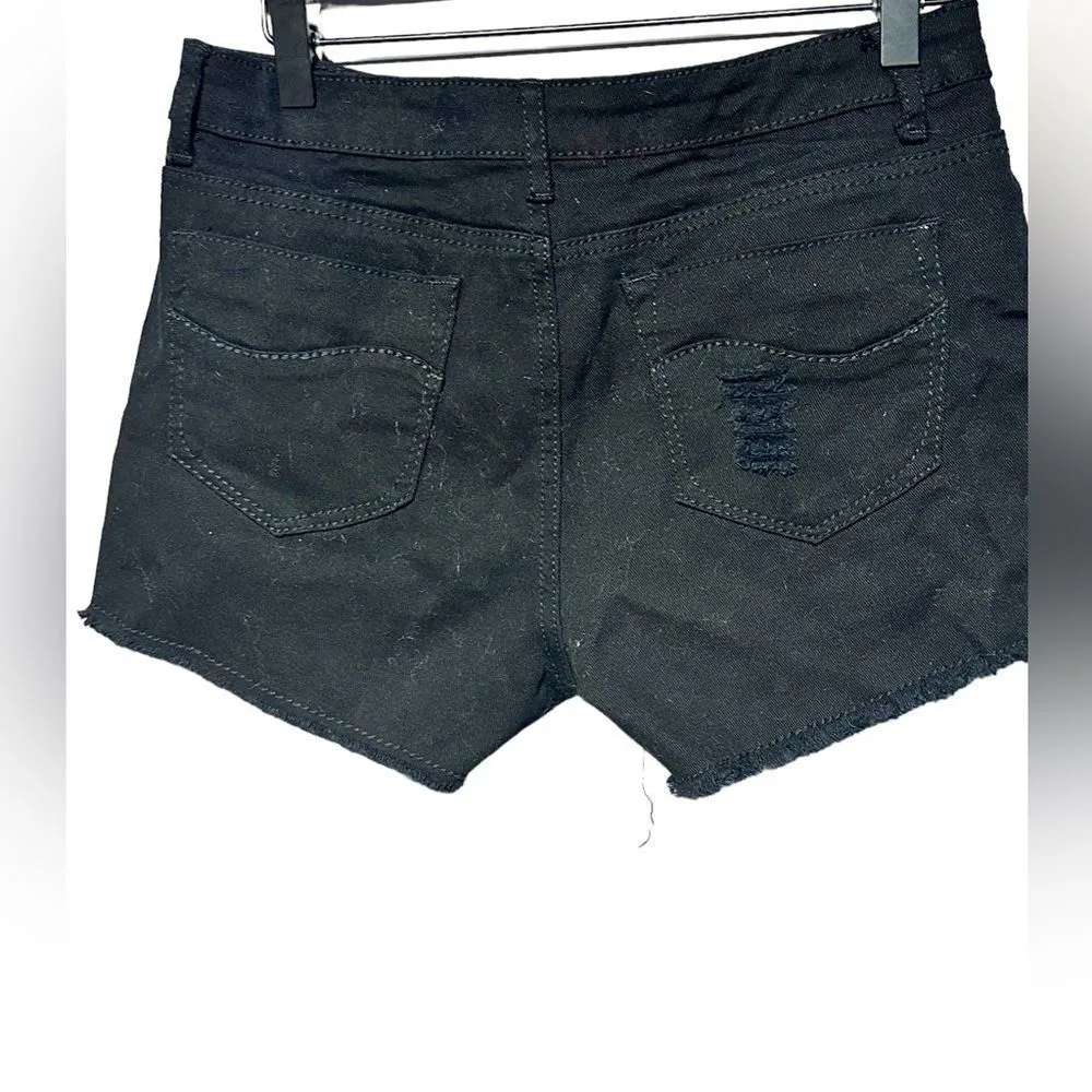HotKISS Black Distressed Denim Short W/Skull Grommets Around Pocket Junior Sz 11 - Image 4