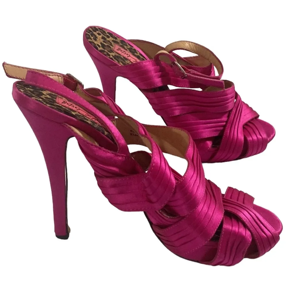 Betsey Johnson satin fuchsia strappy striped high heel sandals  size 8.5 - Image 3