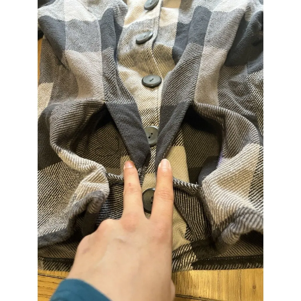 Cabela's Long Sleeve Button Flannel Shirt Jacket Women's Gray Check Size‎ Small - Image 11