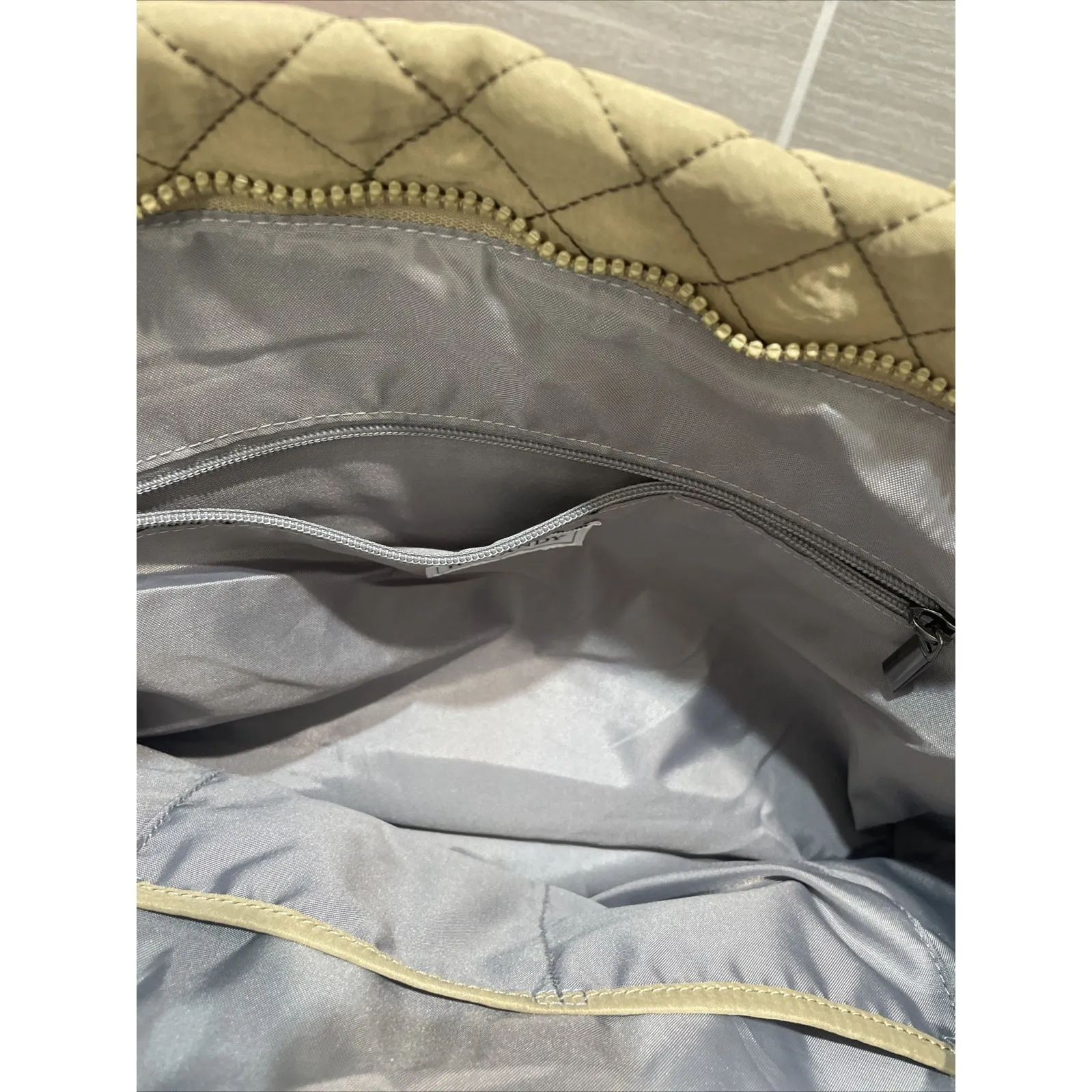 Hsitandy‎ Beige Waterproof quilted tote bag NEW - Image 4