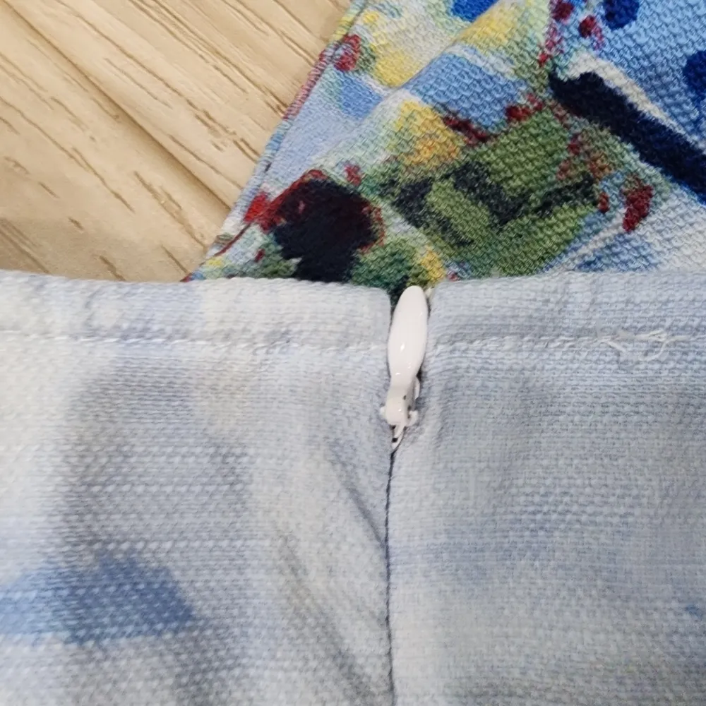 Raffaella weekend studio mini scene dress, perfect shape but does not run big - Image 4