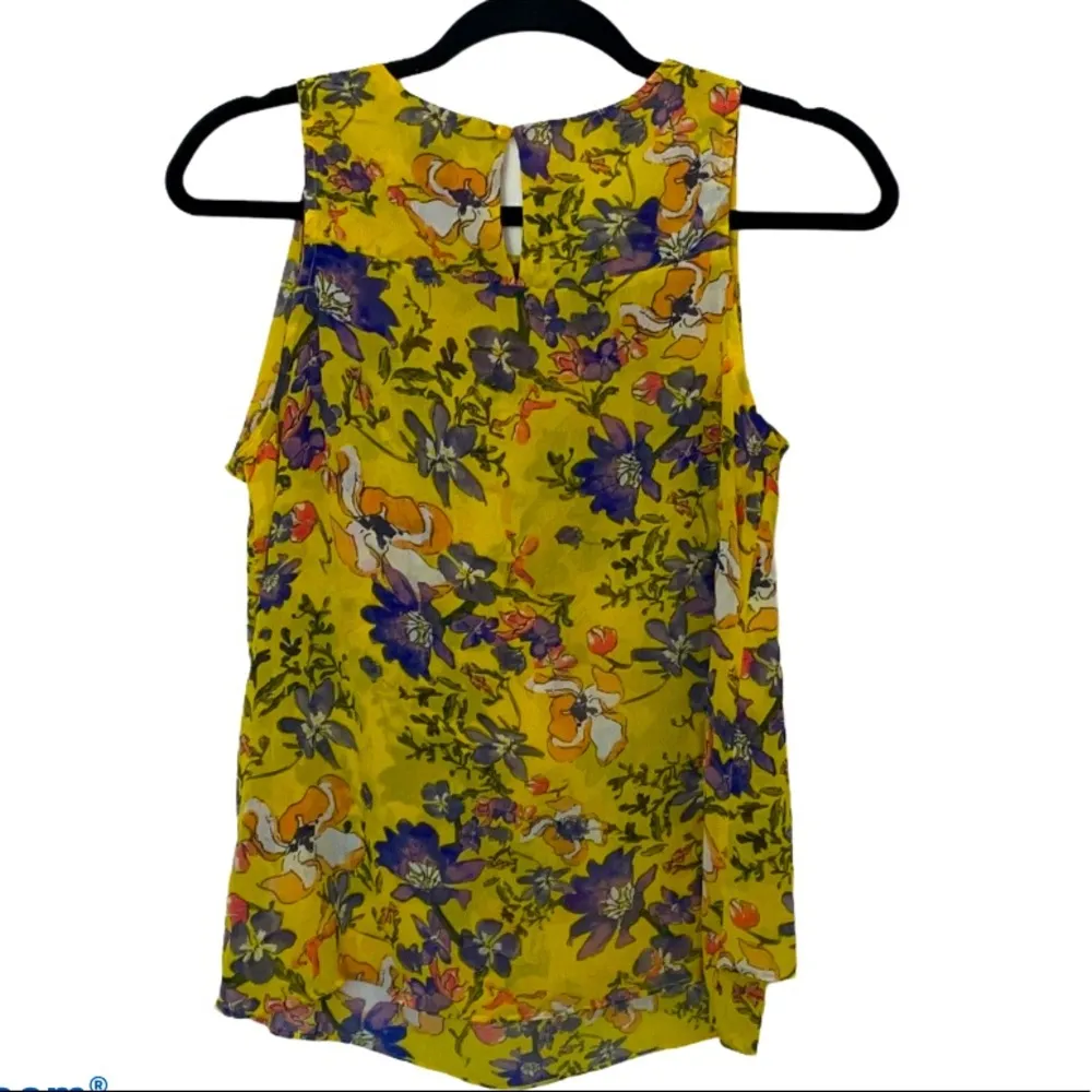 Anthro HD in Paris Floral Ruffle Top 4 - Image 3